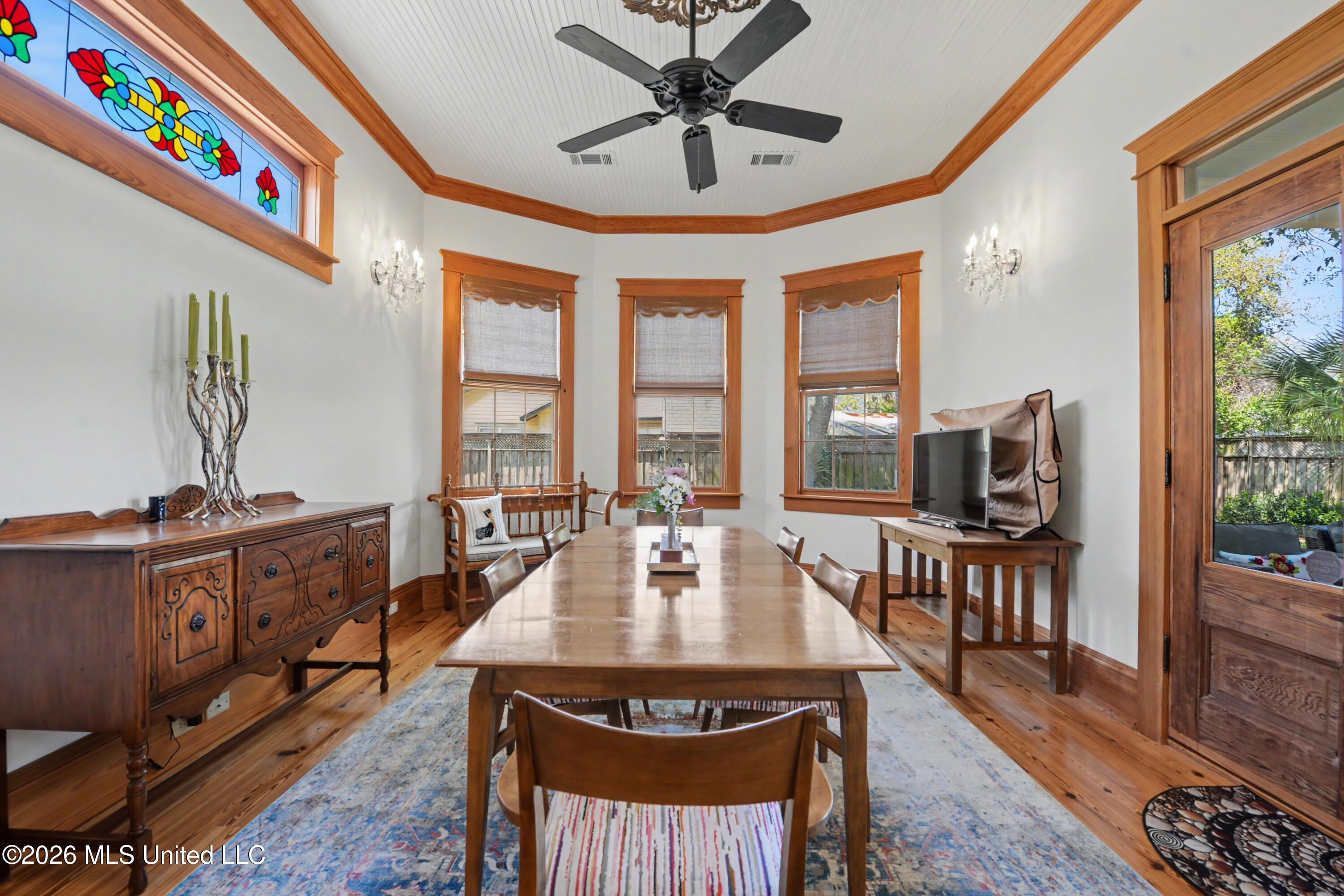 405 Carroll Avenue Property Photo 17