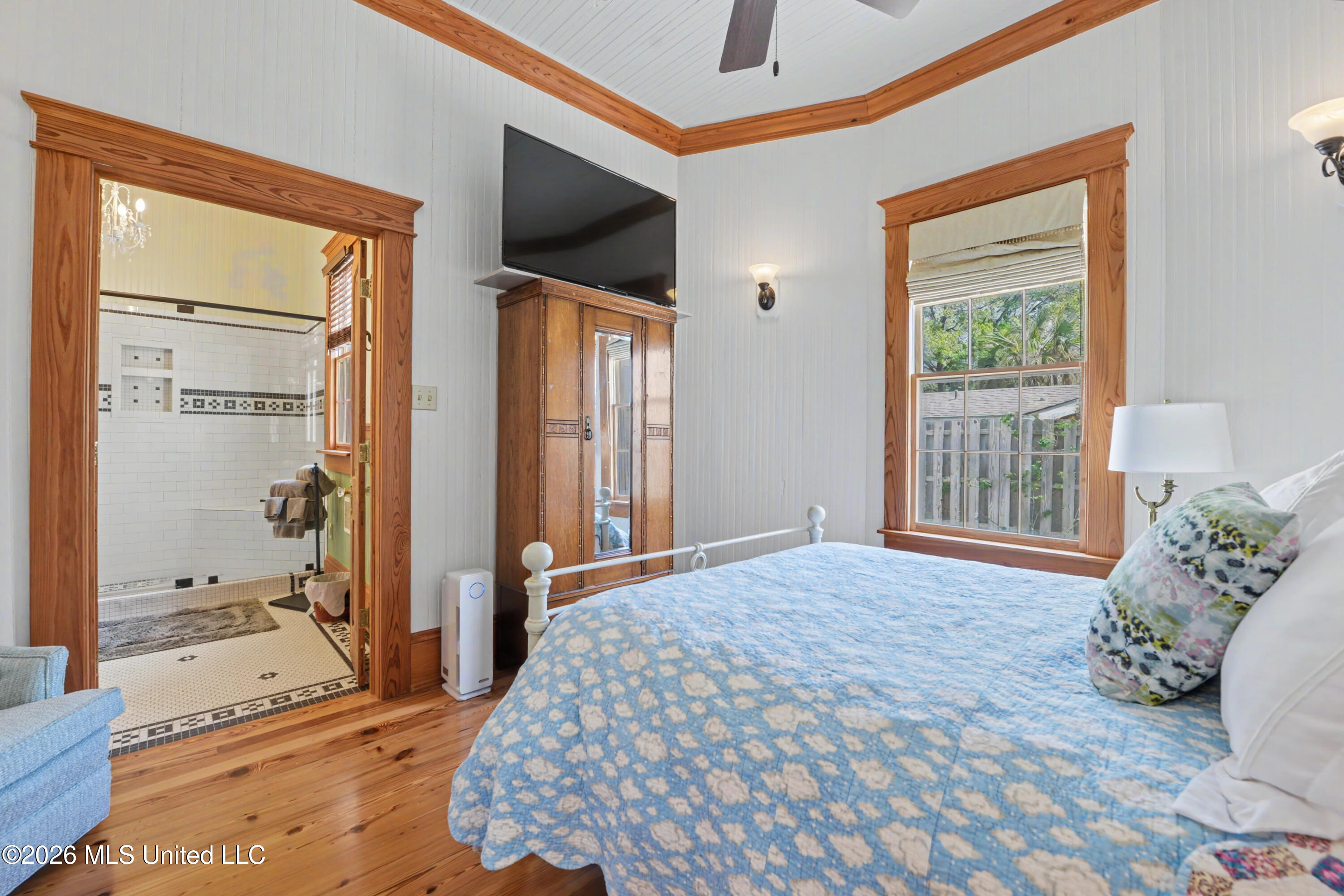 405 Carroll Avenue Property Photo 20