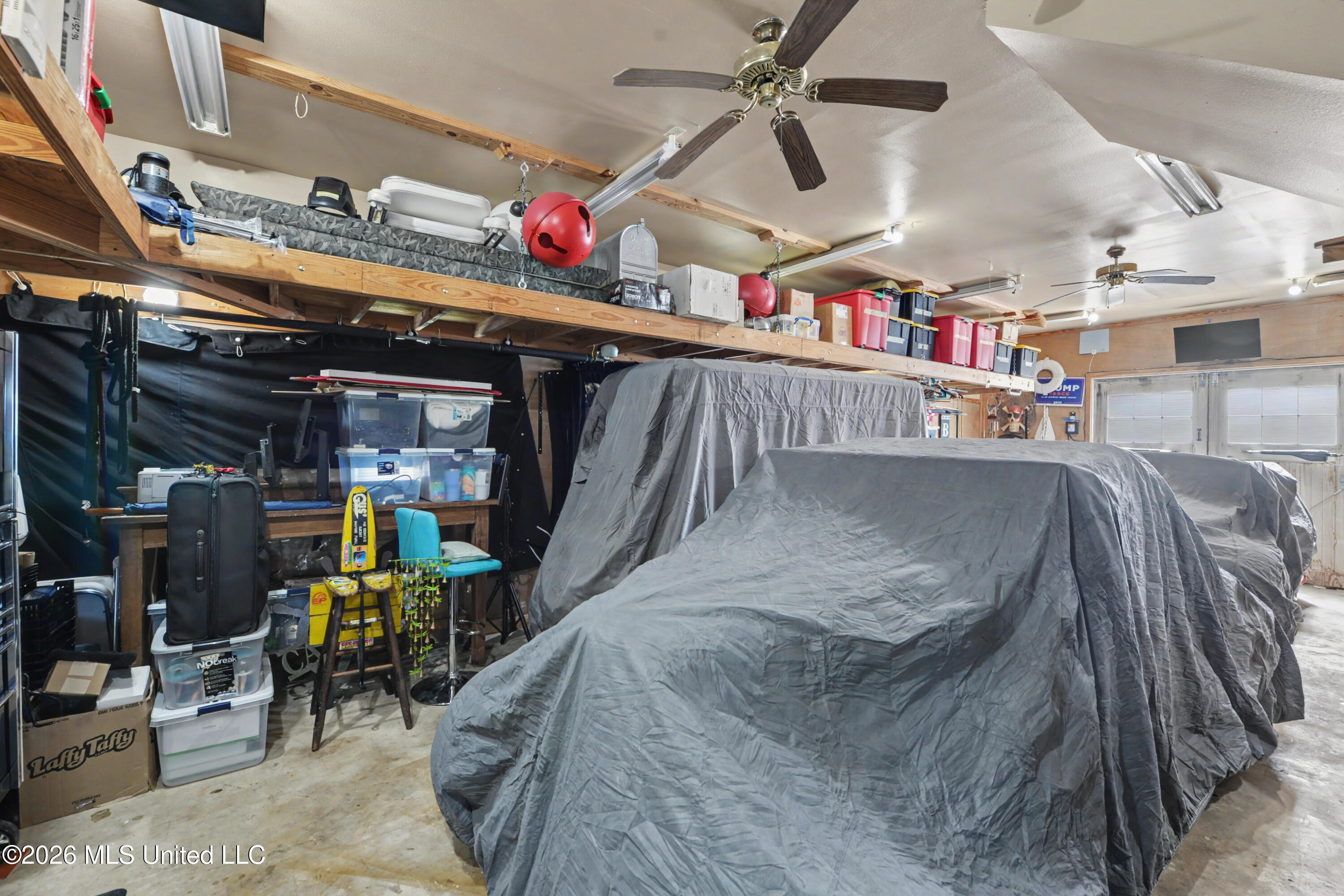 405 Carroll Avenue Property Photo 33