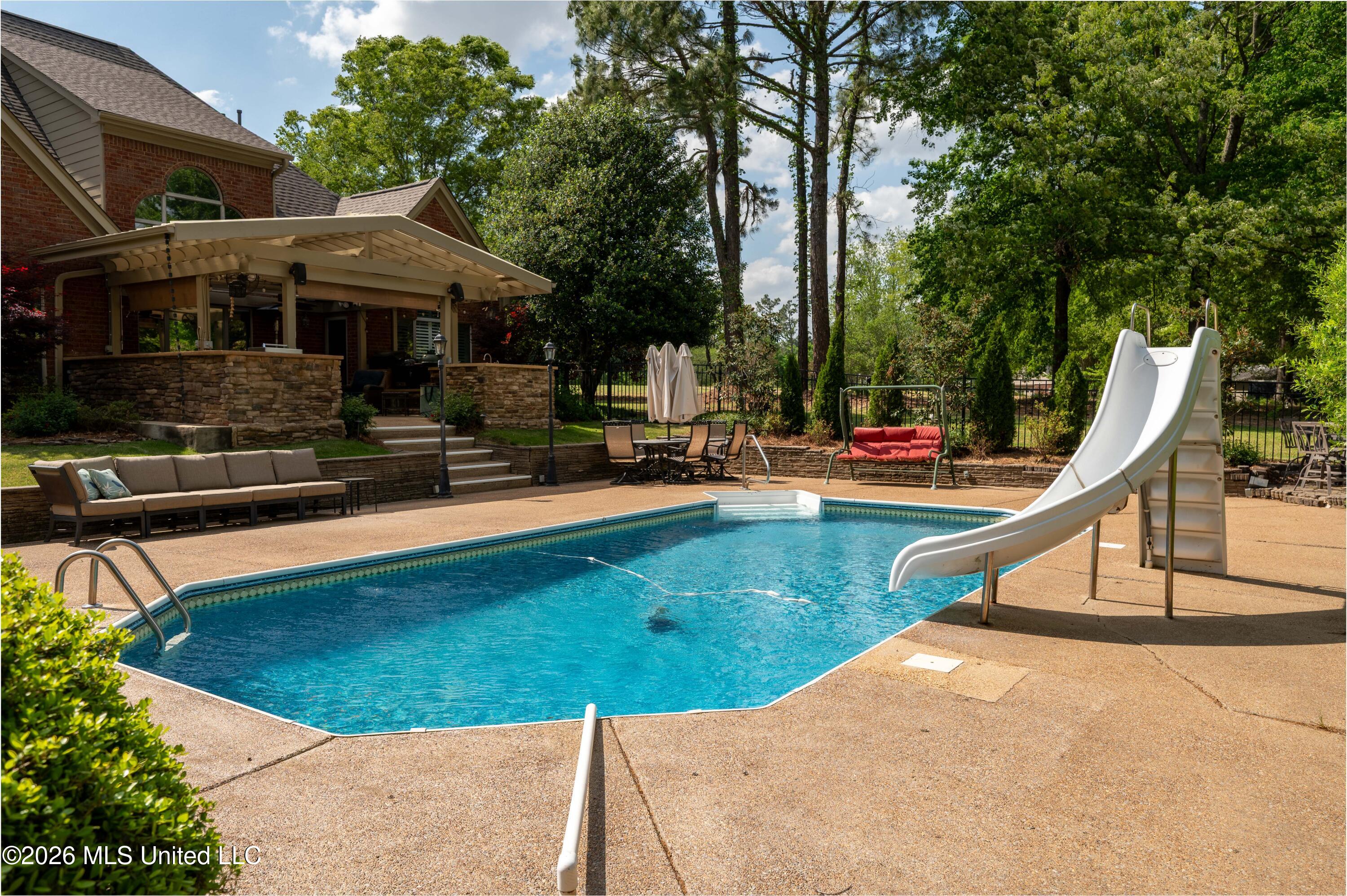 1290 S Robertson Road Property Photo 21