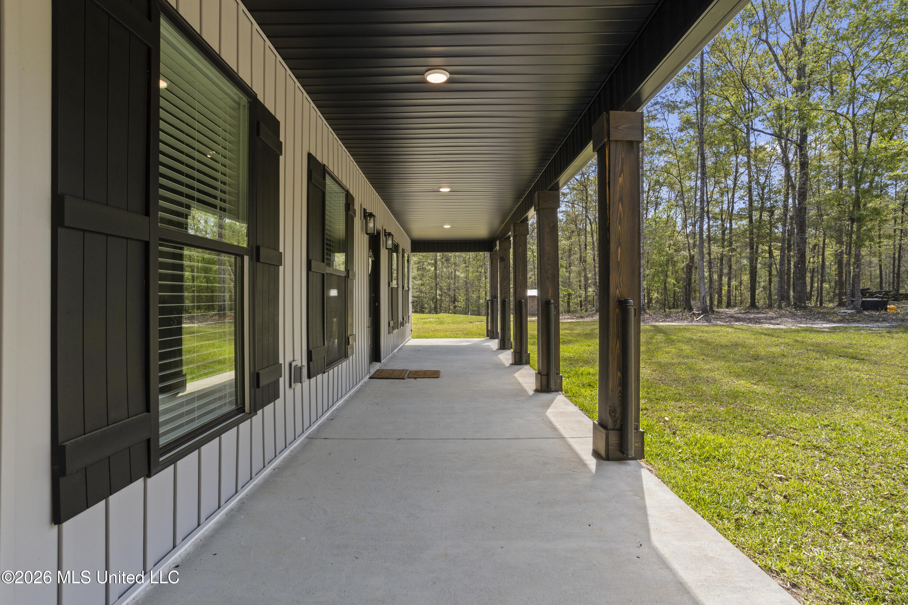 20 Redbird Road Property Photo 6