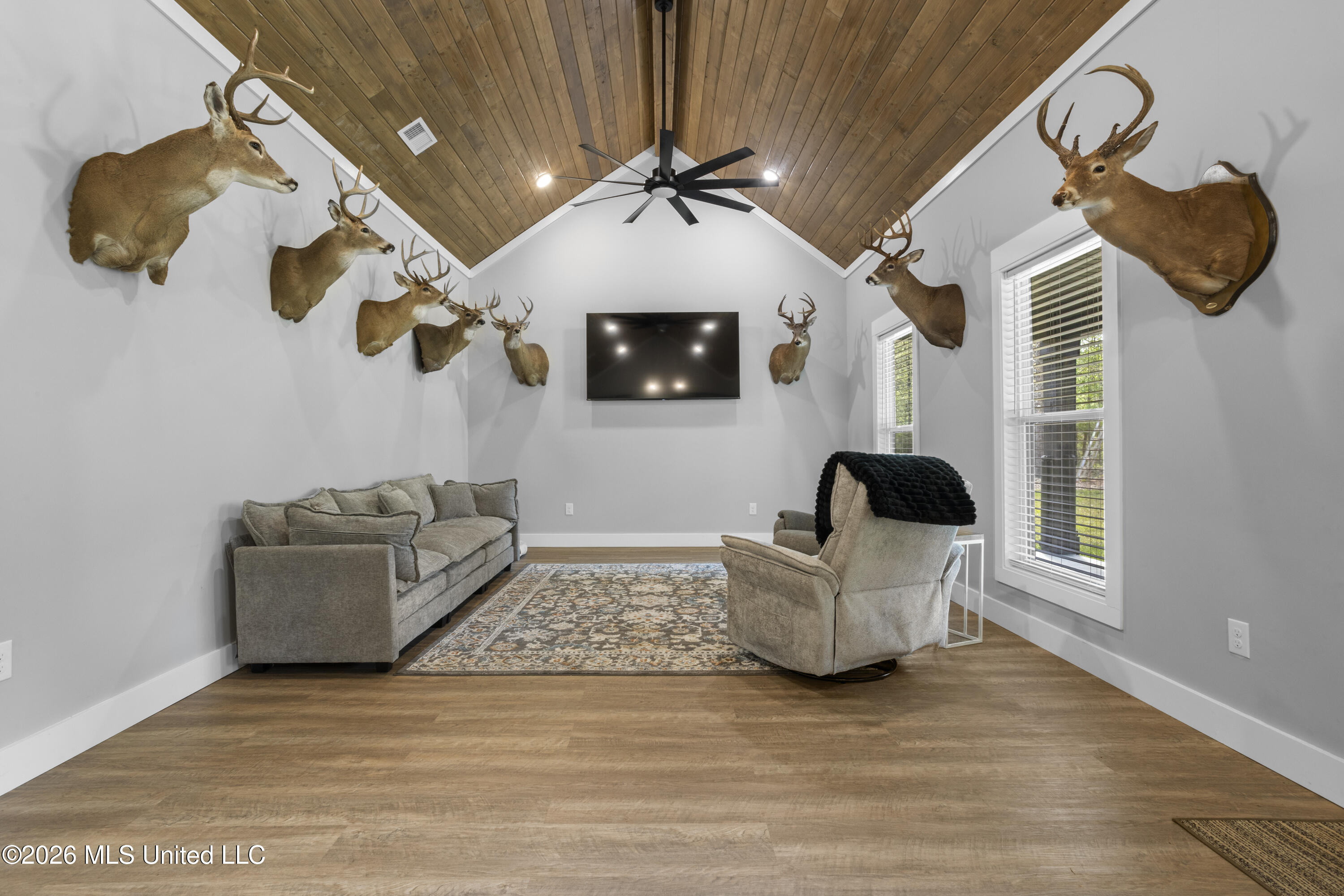 20 Redbird Road Property Photo 9