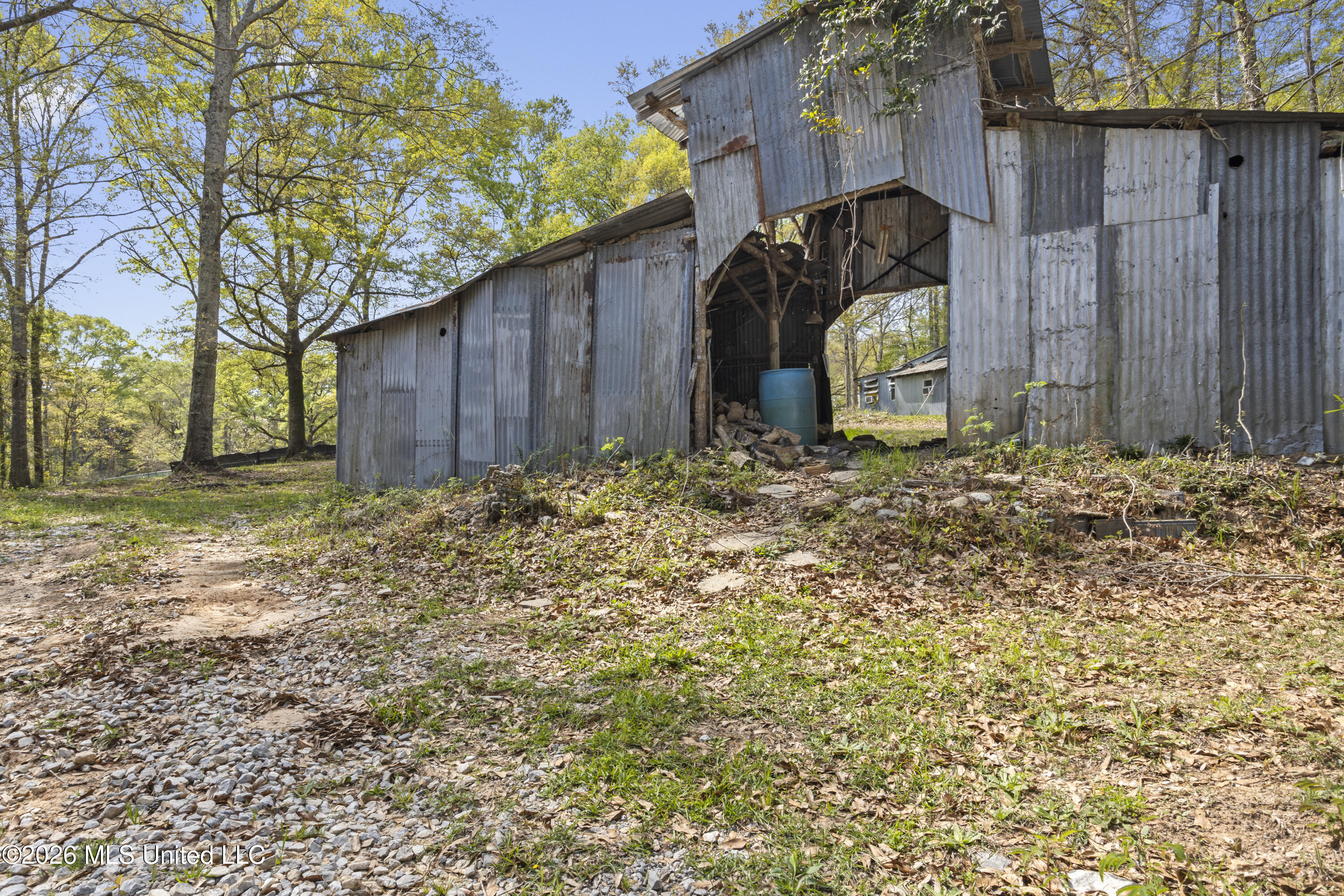 20 Redbird Road Property Photo 41