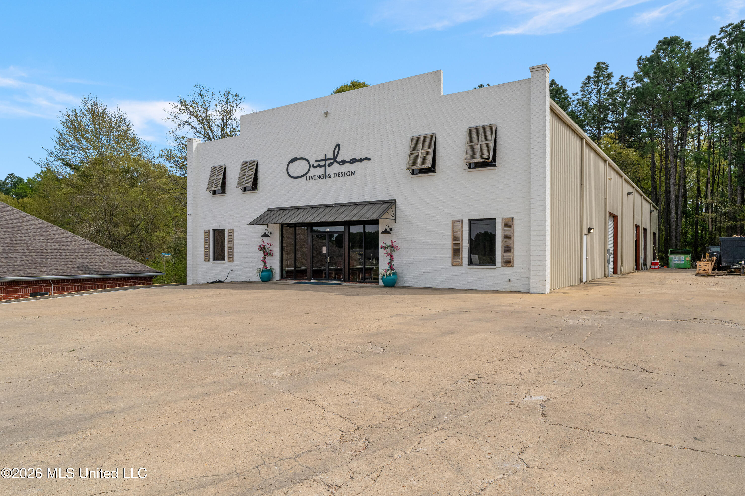 6802 U S Highway 98 Property Photo 3