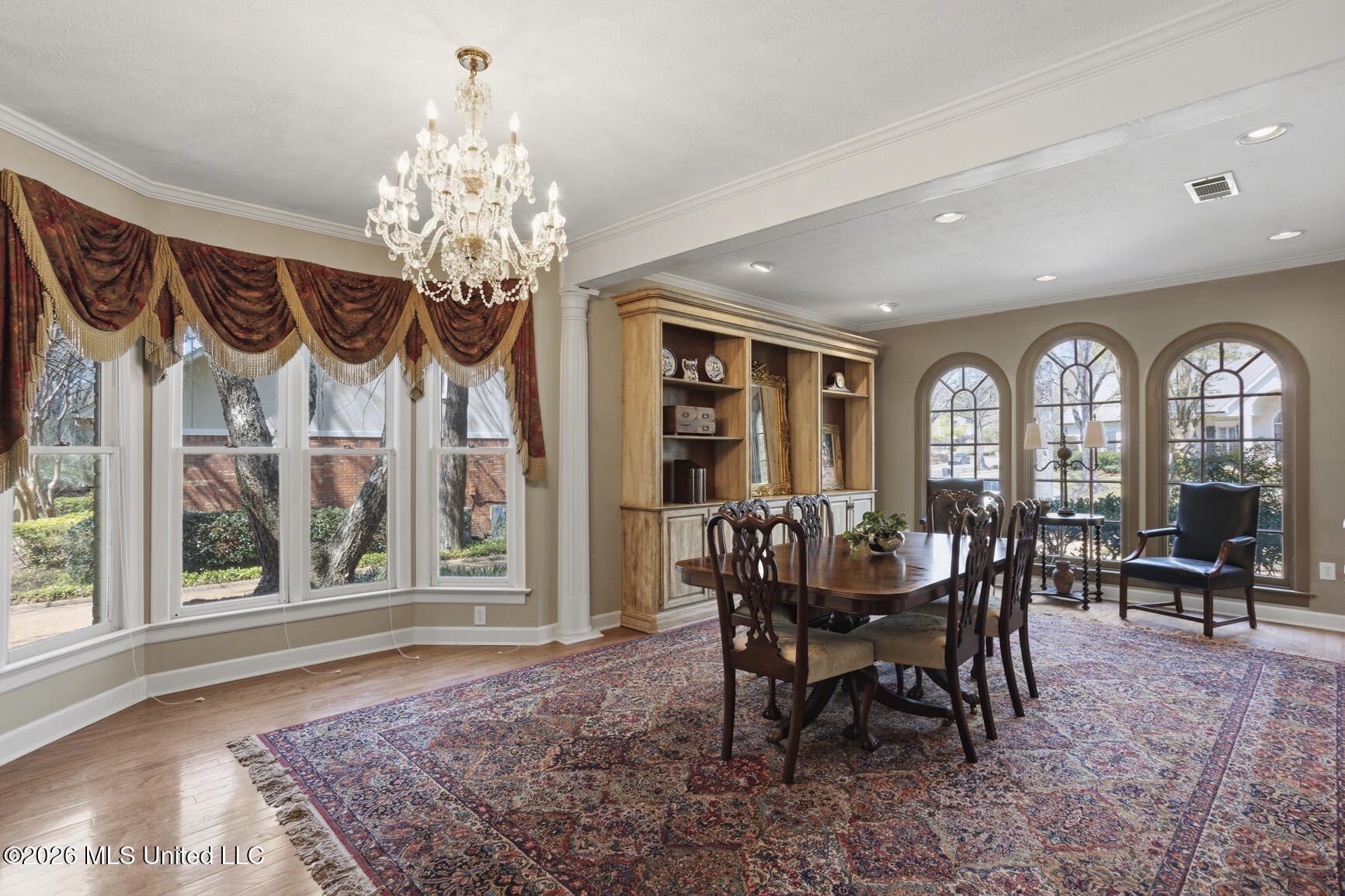 201 Winsmere Way Property Photo 3