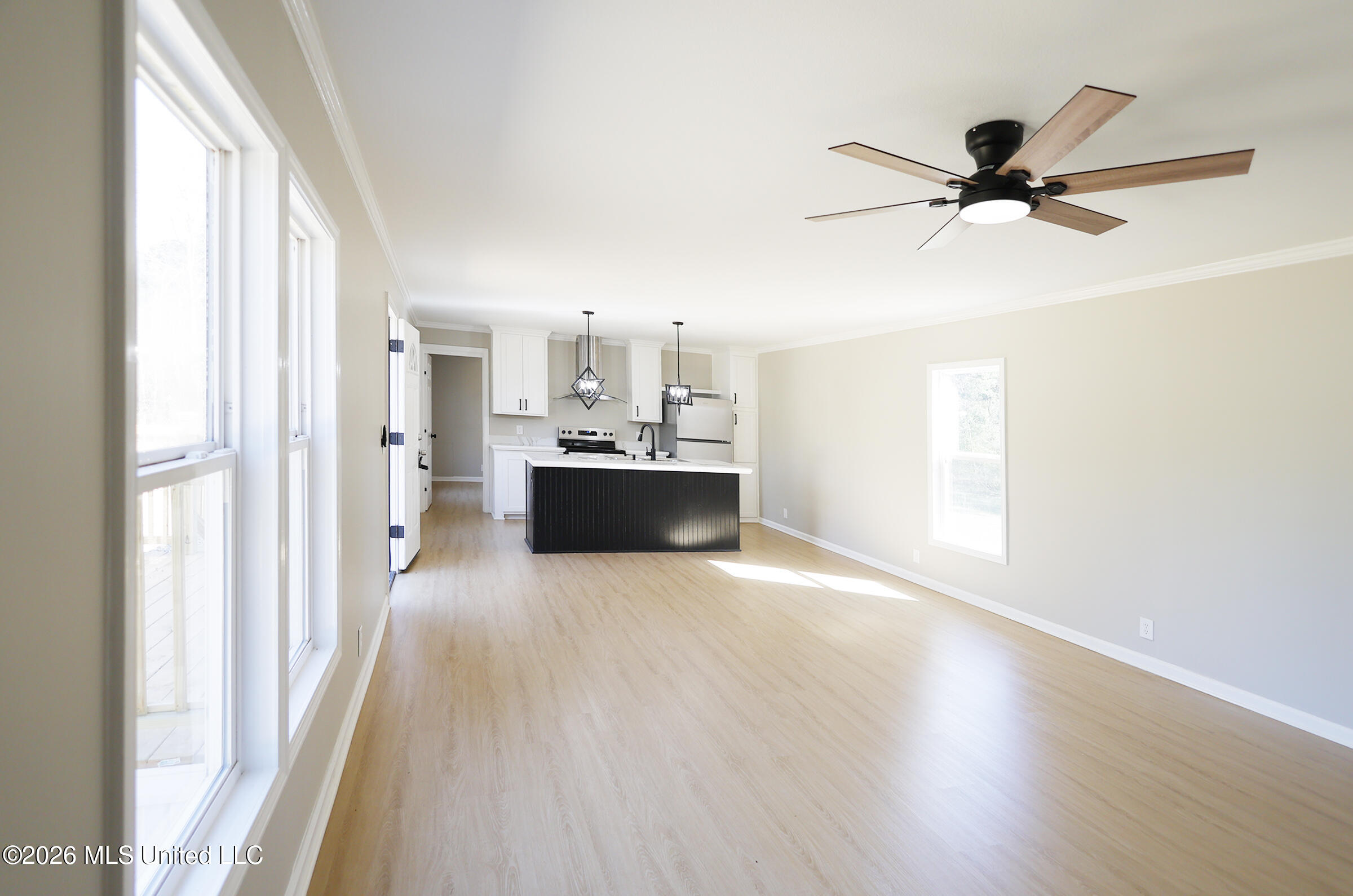 1106 Harrison Drive Property Photo 4