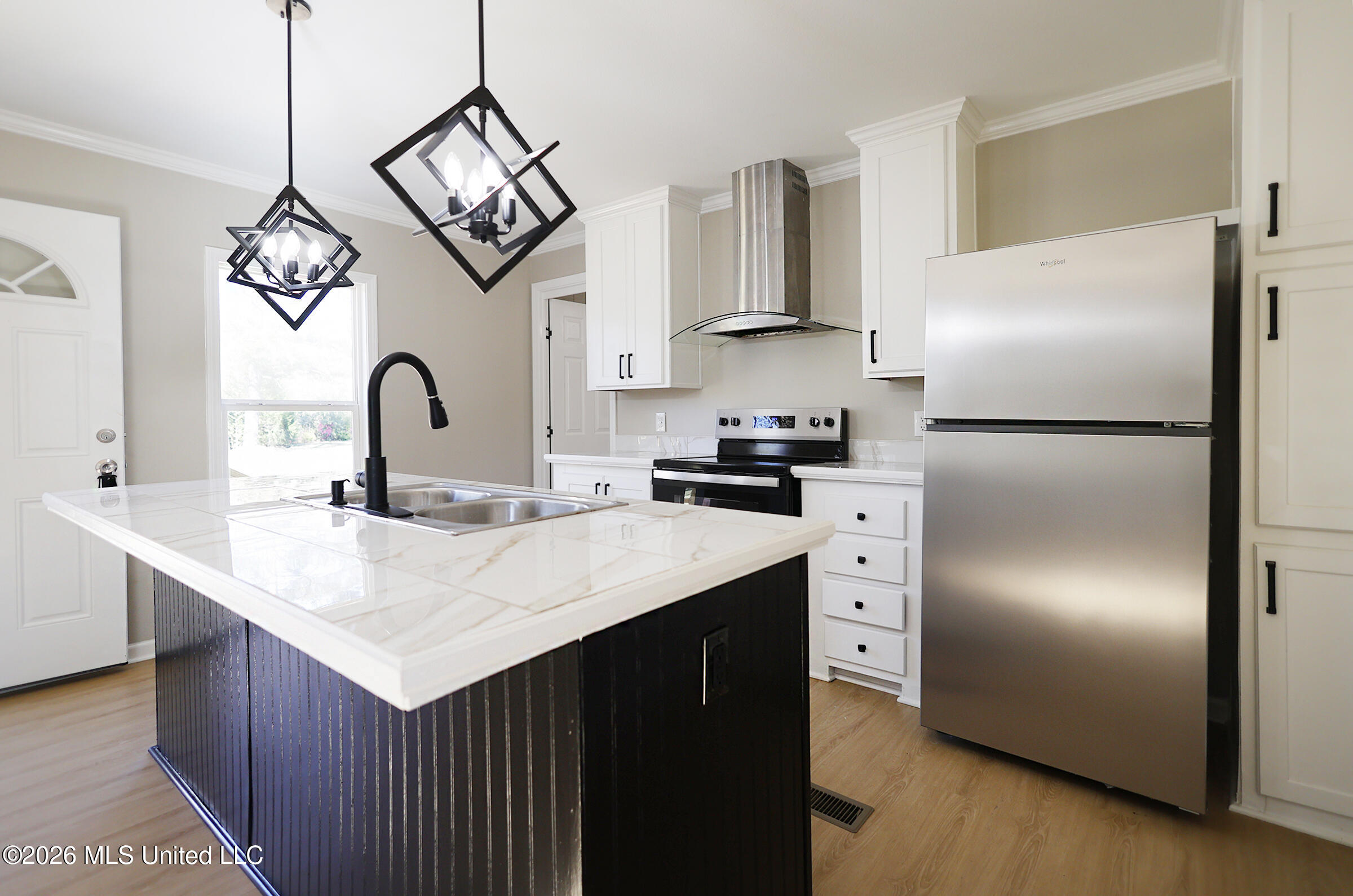 1106 Harrison Drive Property Photo 6