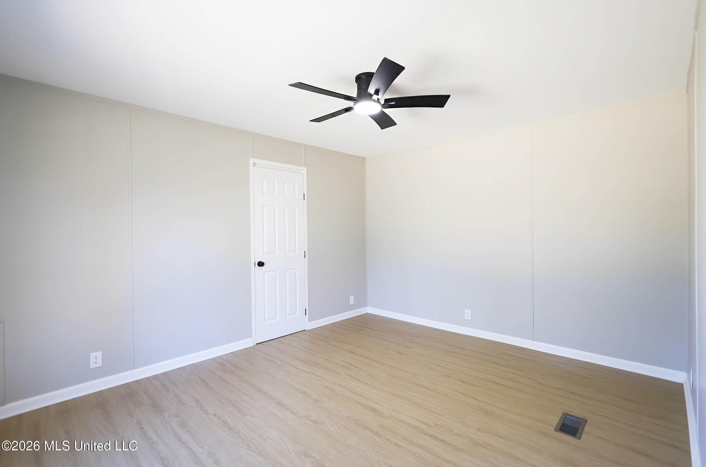1106 Harrison Drive Property Photo 10