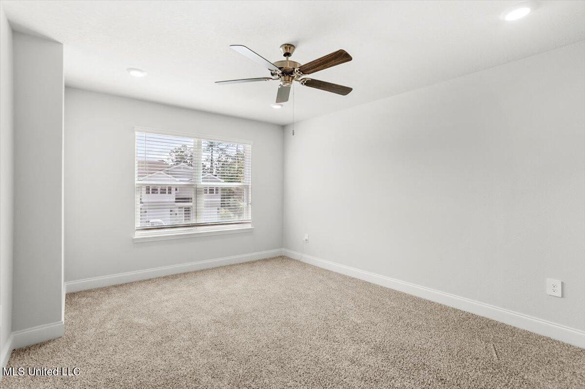 12314 Sinclair Drive Property Photo 11