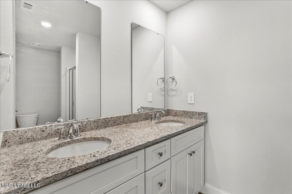 12314 Sinclair Drive Property Photo 15