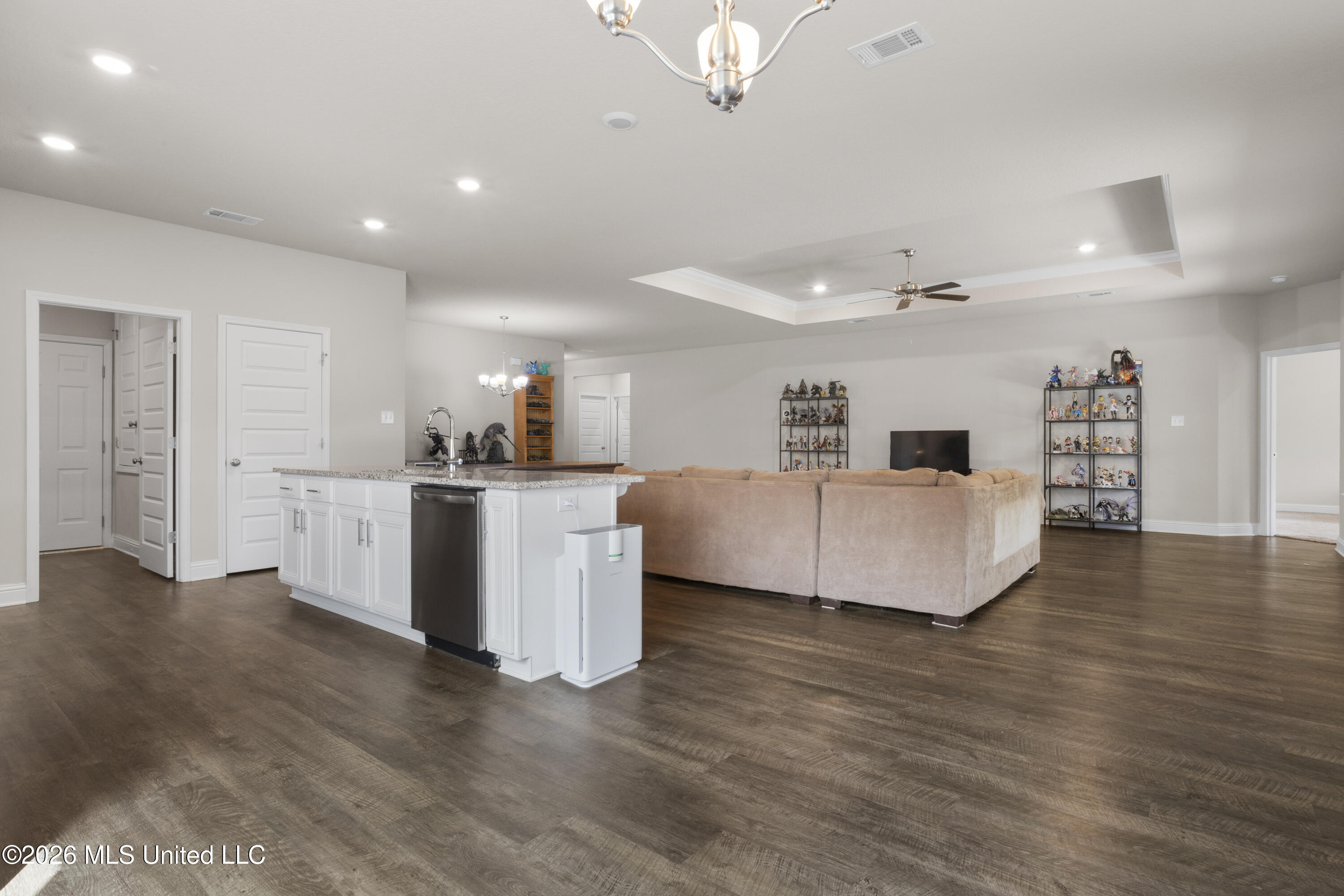 9556 Mallette Drive Property Photo 17