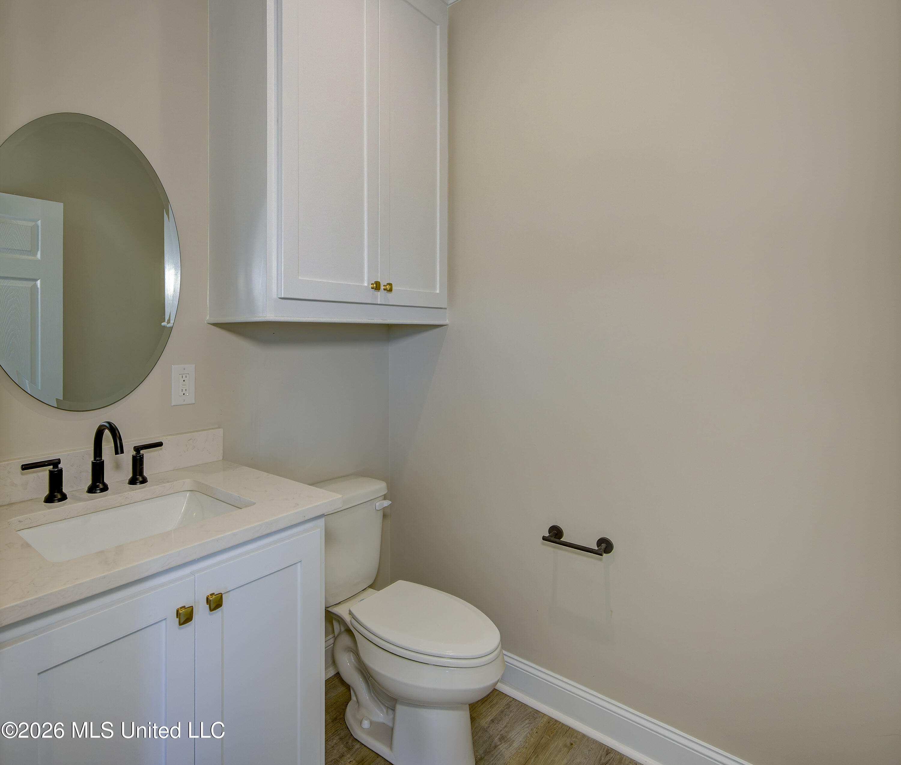 2410 Eagle Lake Shore Road Property Photo 15