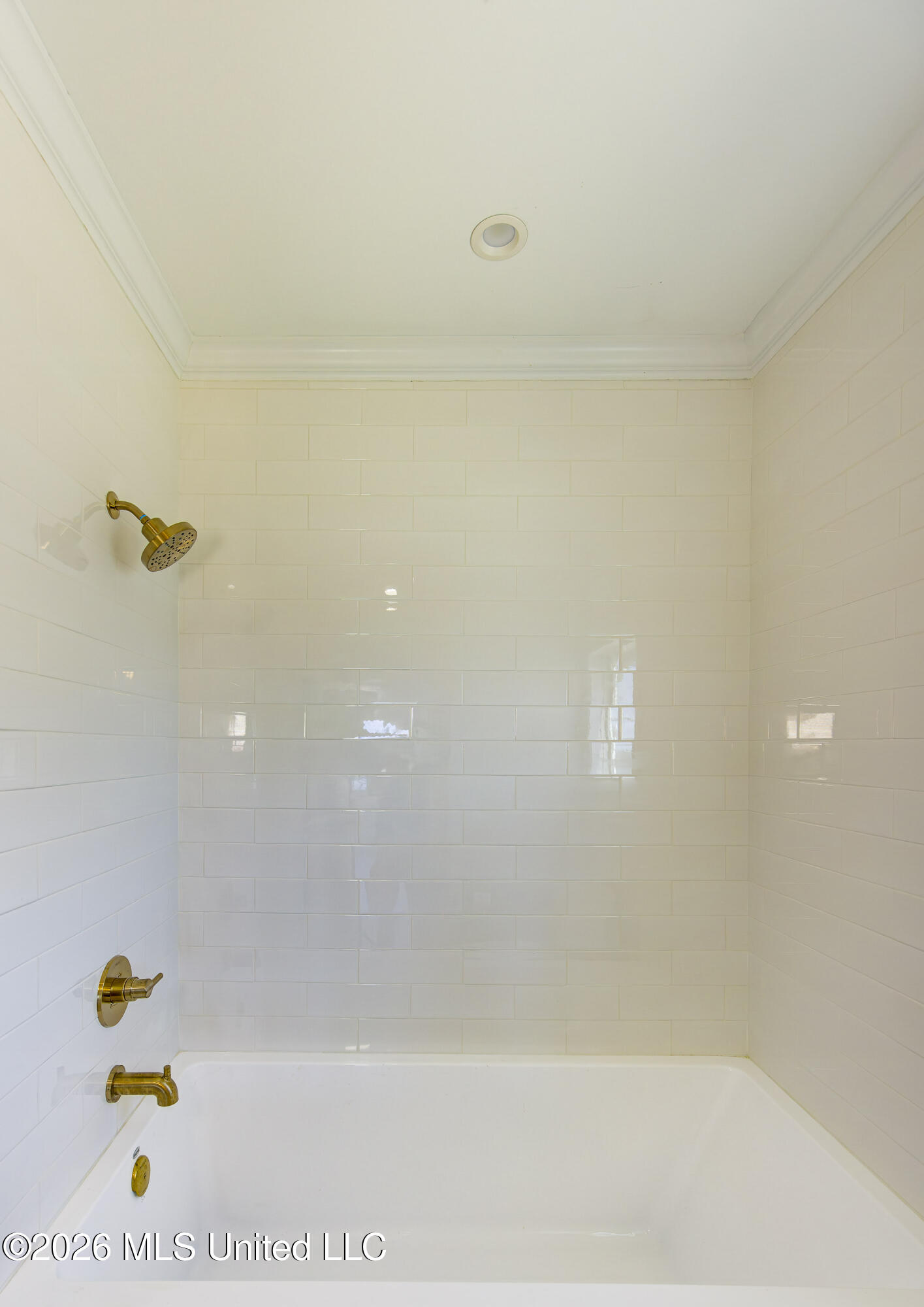 2410 Eagle Lake Shore Road Property Photo 23