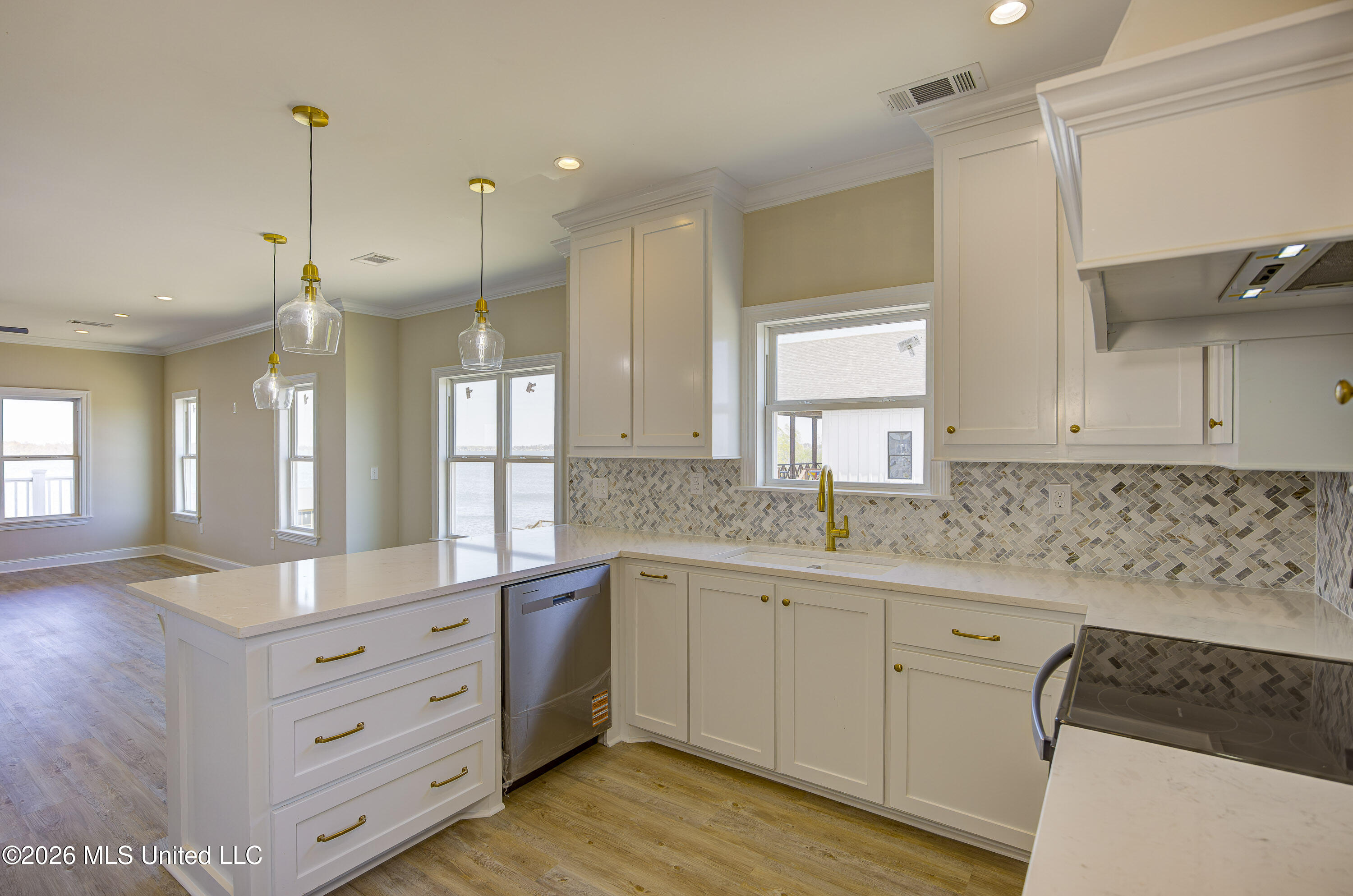 2410 Eagle Lake Shore Road Property Photo 31