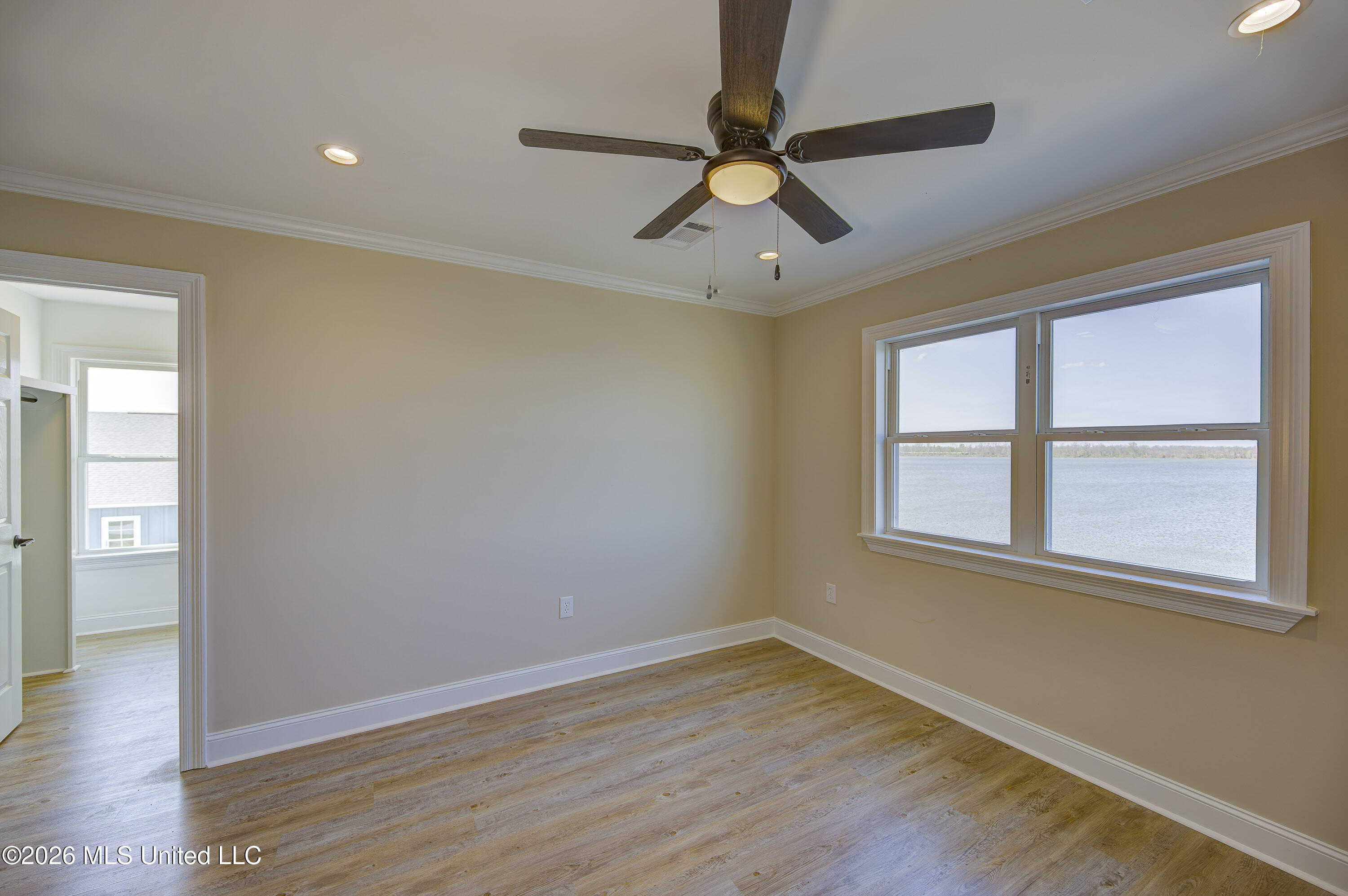 2410 Eagle Lake Shore Road Property Photo 33