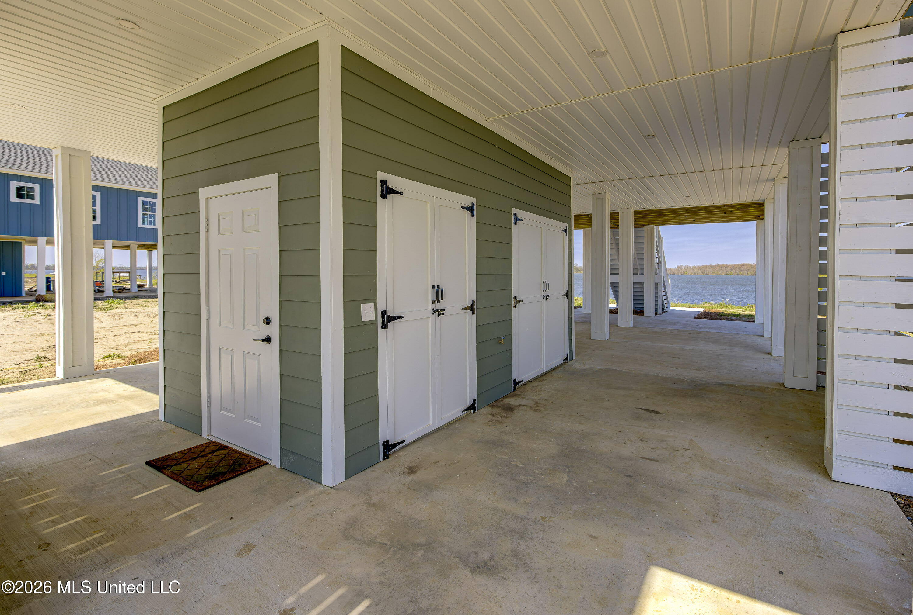 2410 Eagle Lake Shore Road Property Photo 55