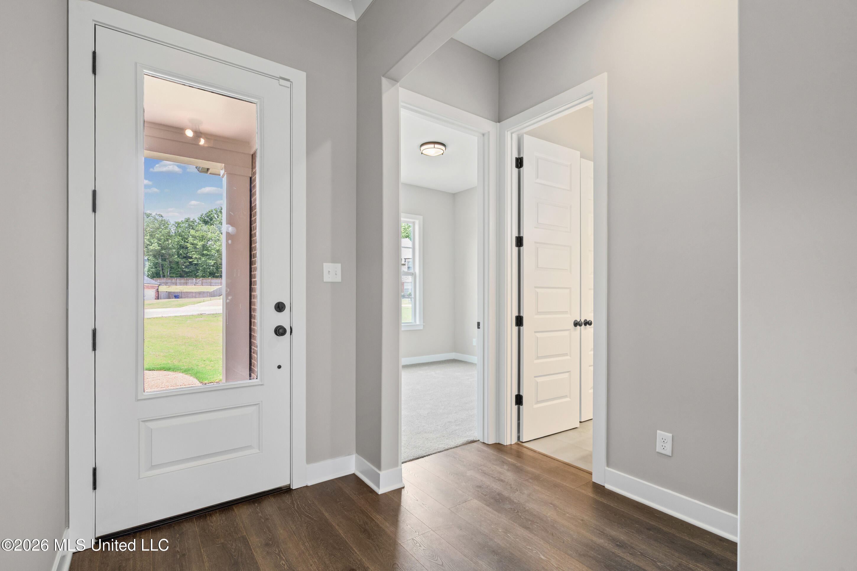 3168 Cypress Run Cove Property Photo 4