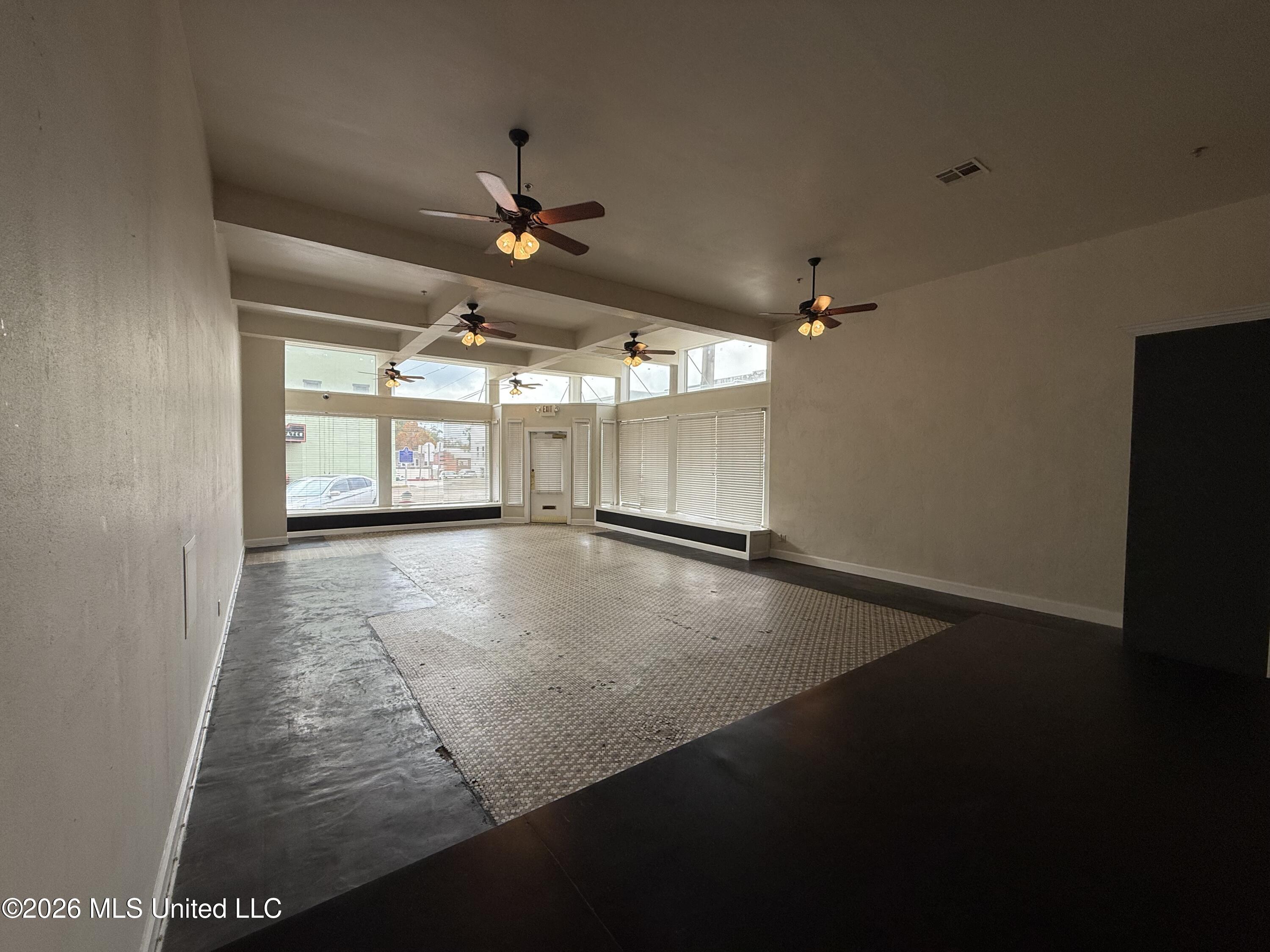 114 Main Street Property Photo 5