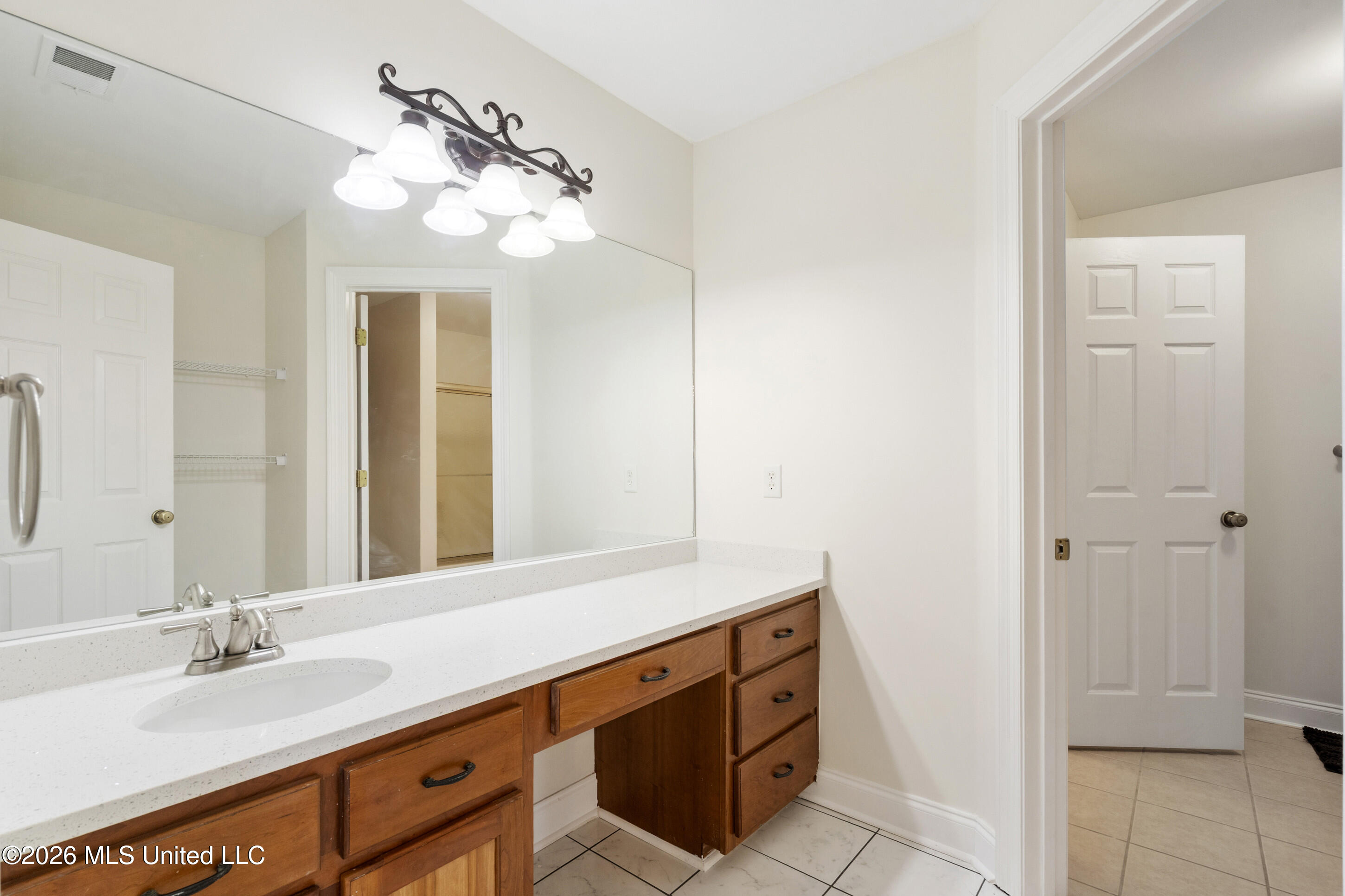 2180 Belmarie Drive Property Photo 26