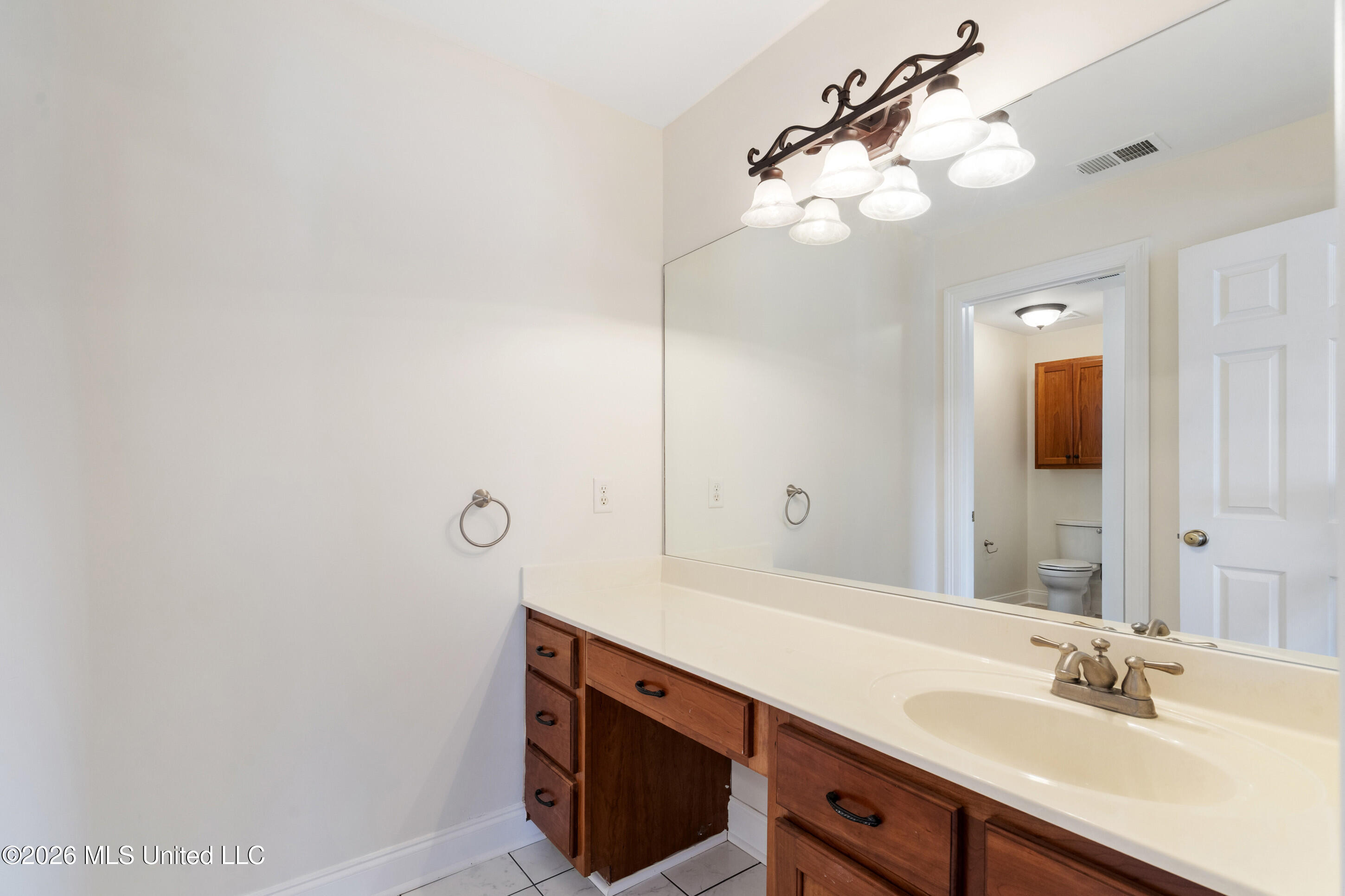 2180 Belmarie Drive Property Photo 28
