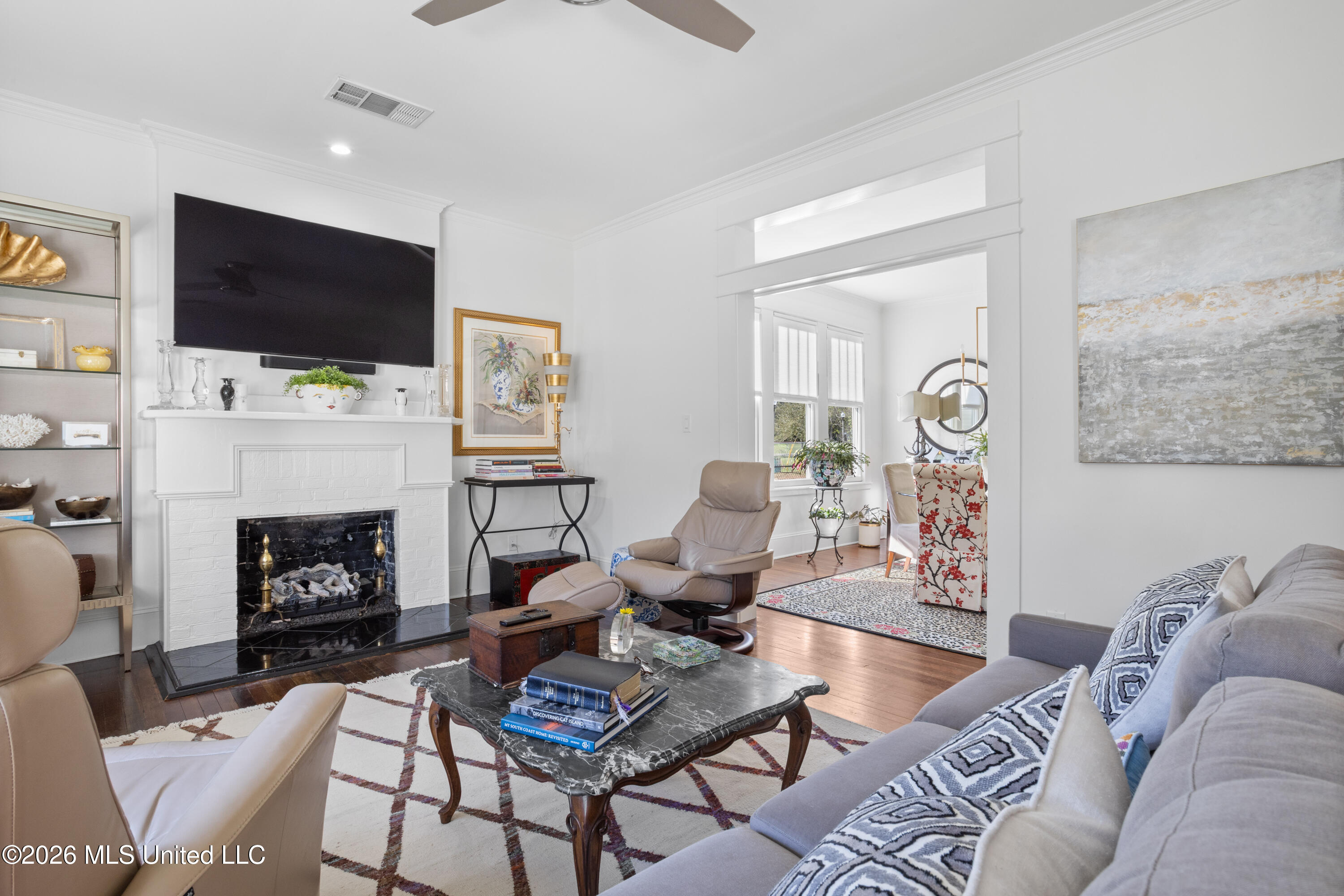 1340 2nd Street Property Photo 6
