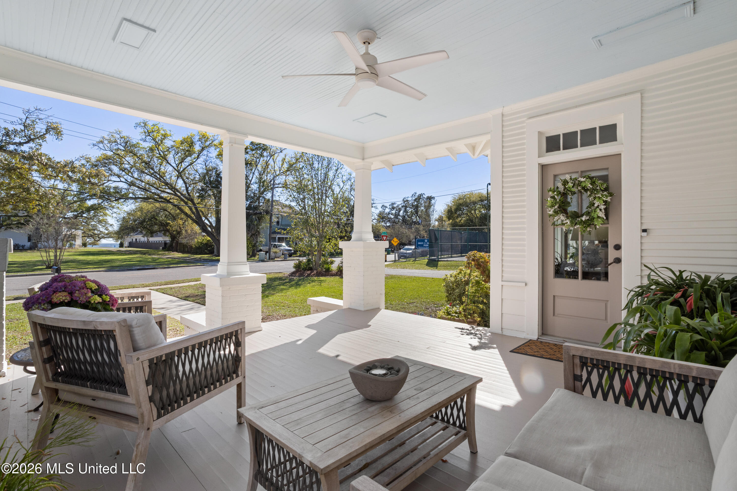 1340 2nd Street Property Photo 12