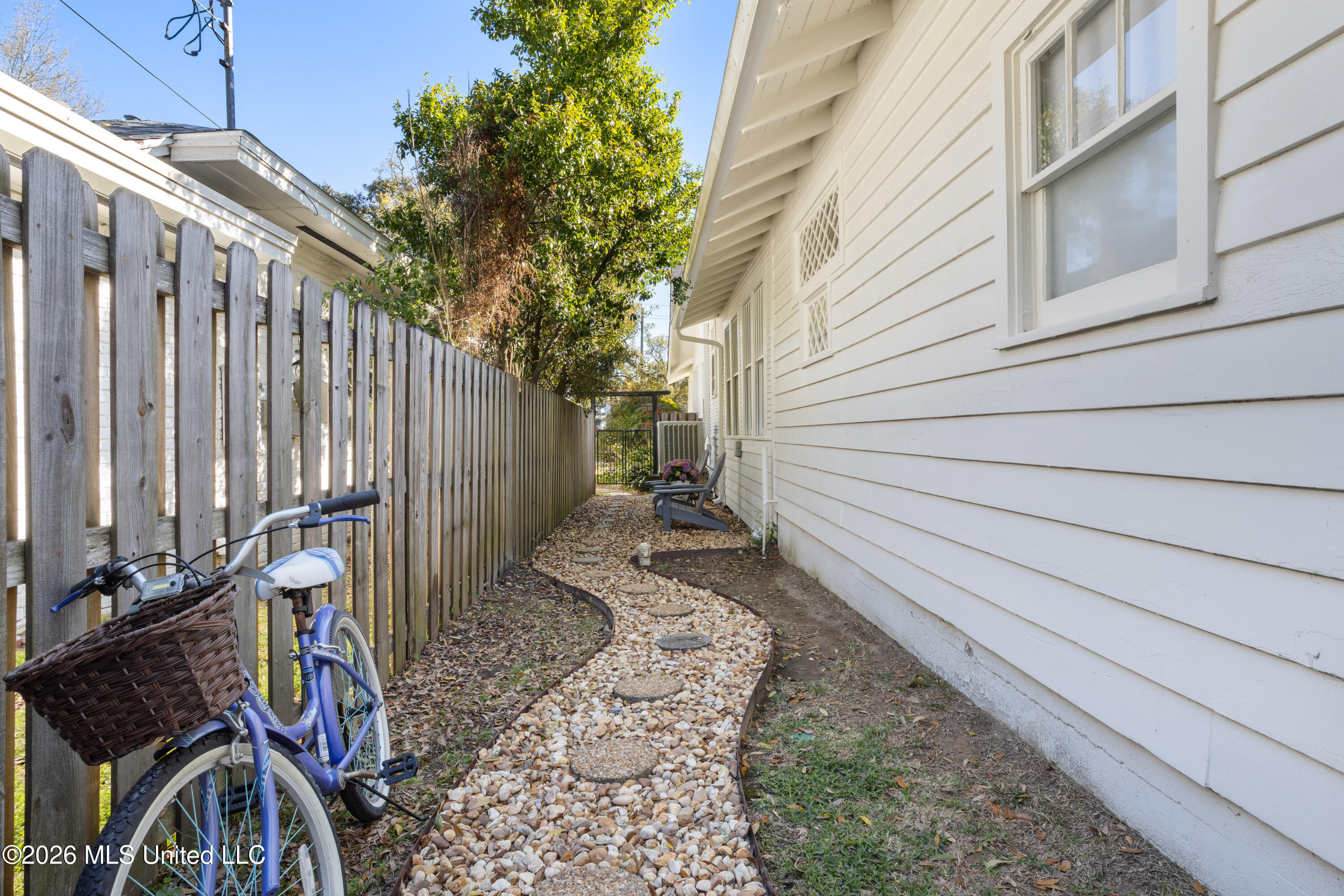 1340 2nd Street Property Photo 63