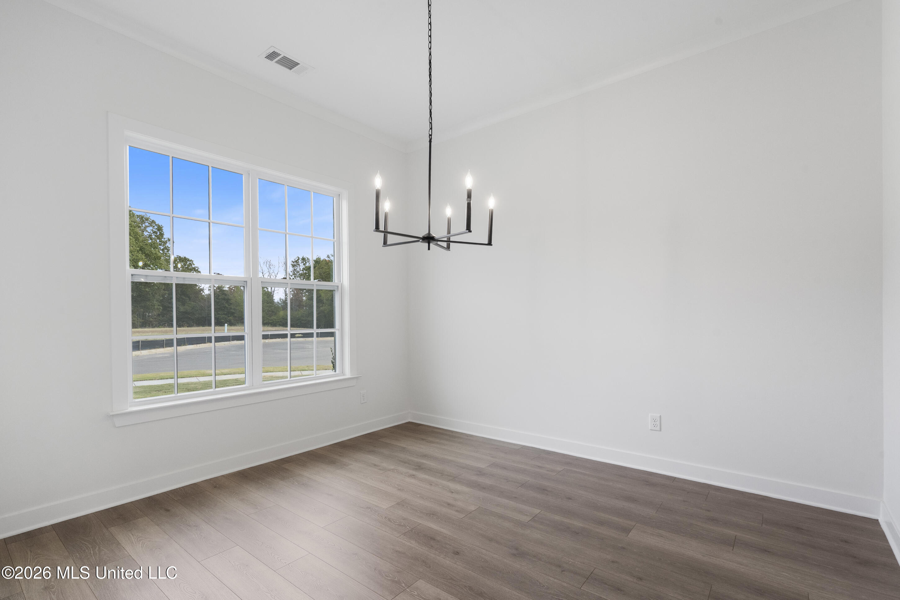 2255 Highground Drive Property Photo 4
