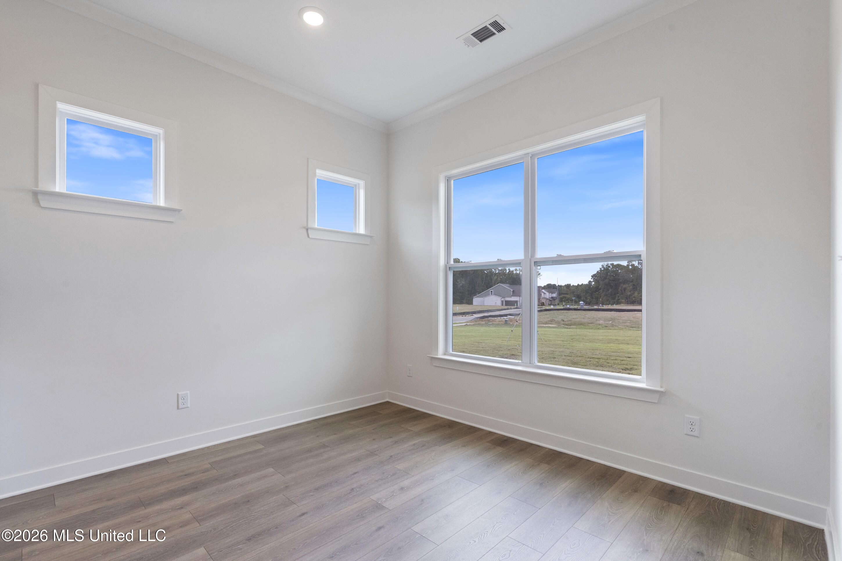 2255 Highground Drive Property Photo 8