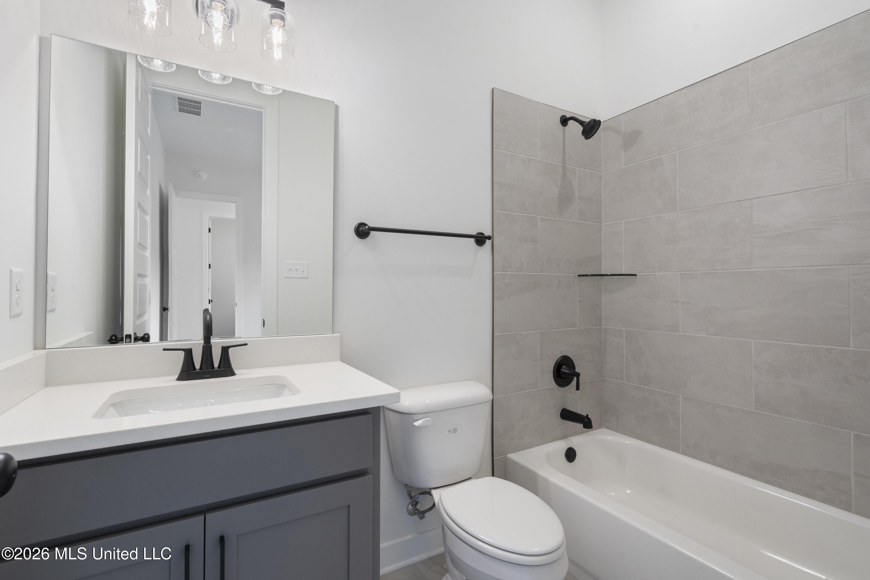 2255 Highground Drive Property Photo 14