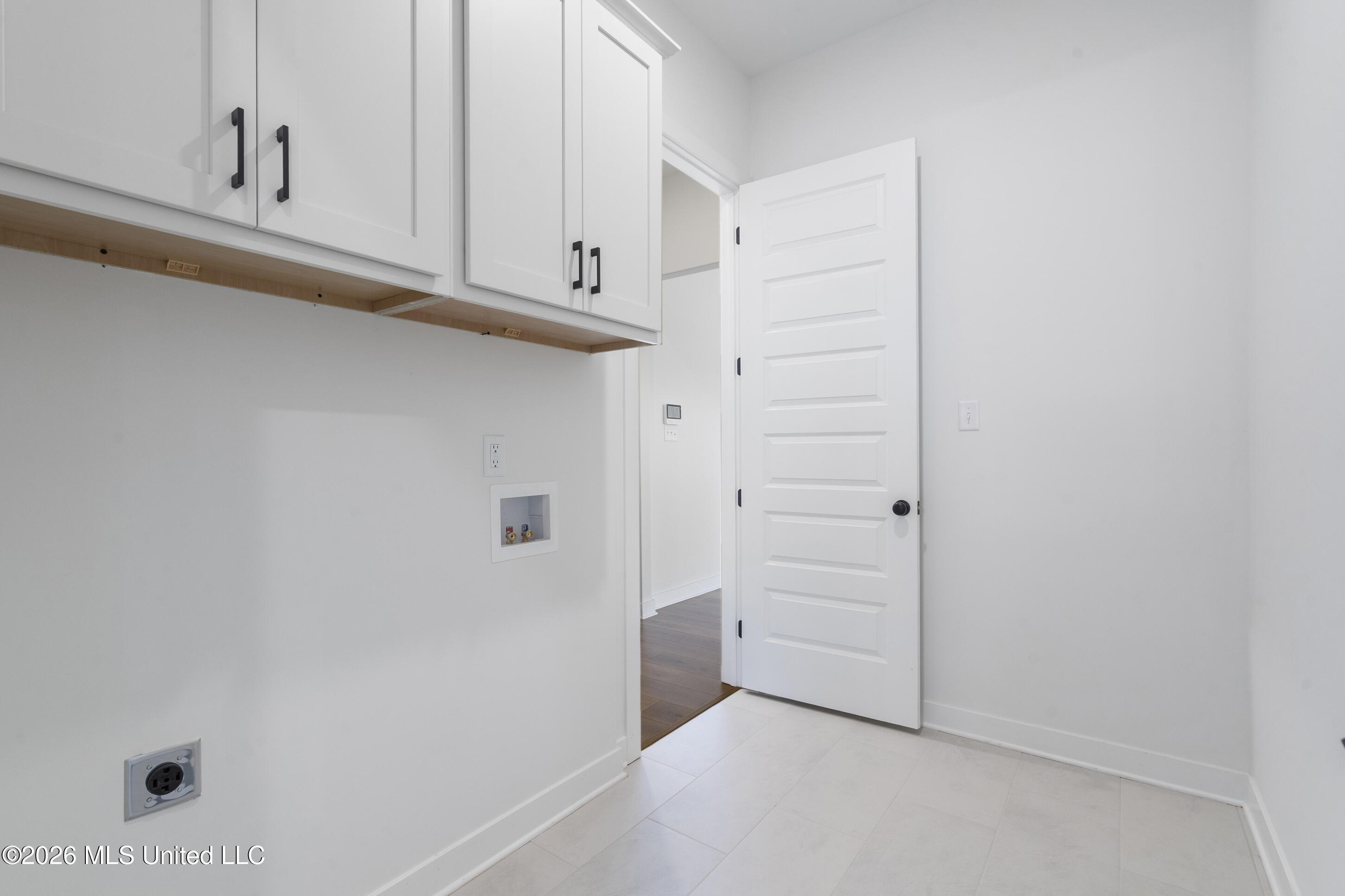 2255 Highground Drive Property Photo 17