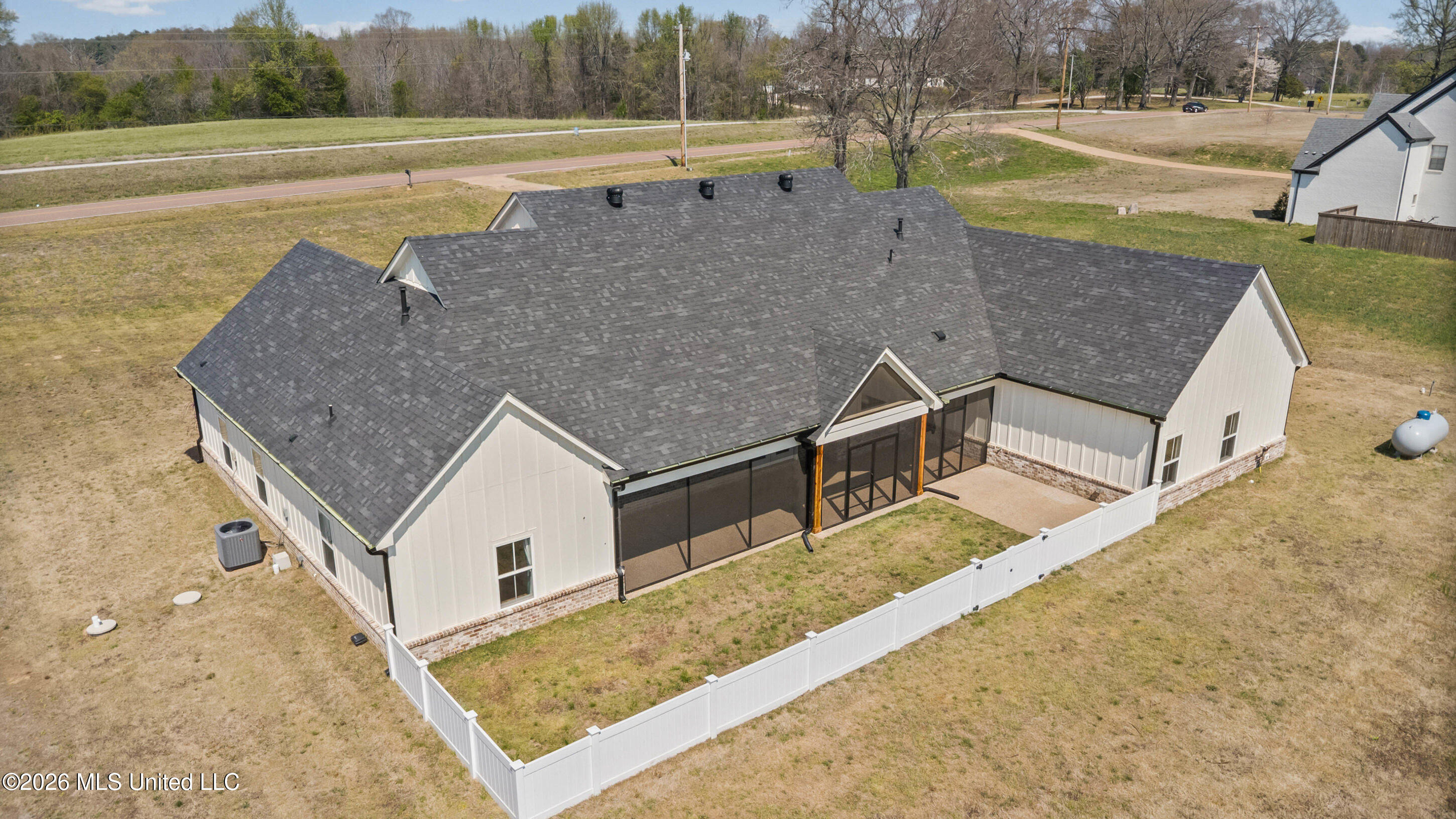 13889 E Fairview Road Property Photo 37