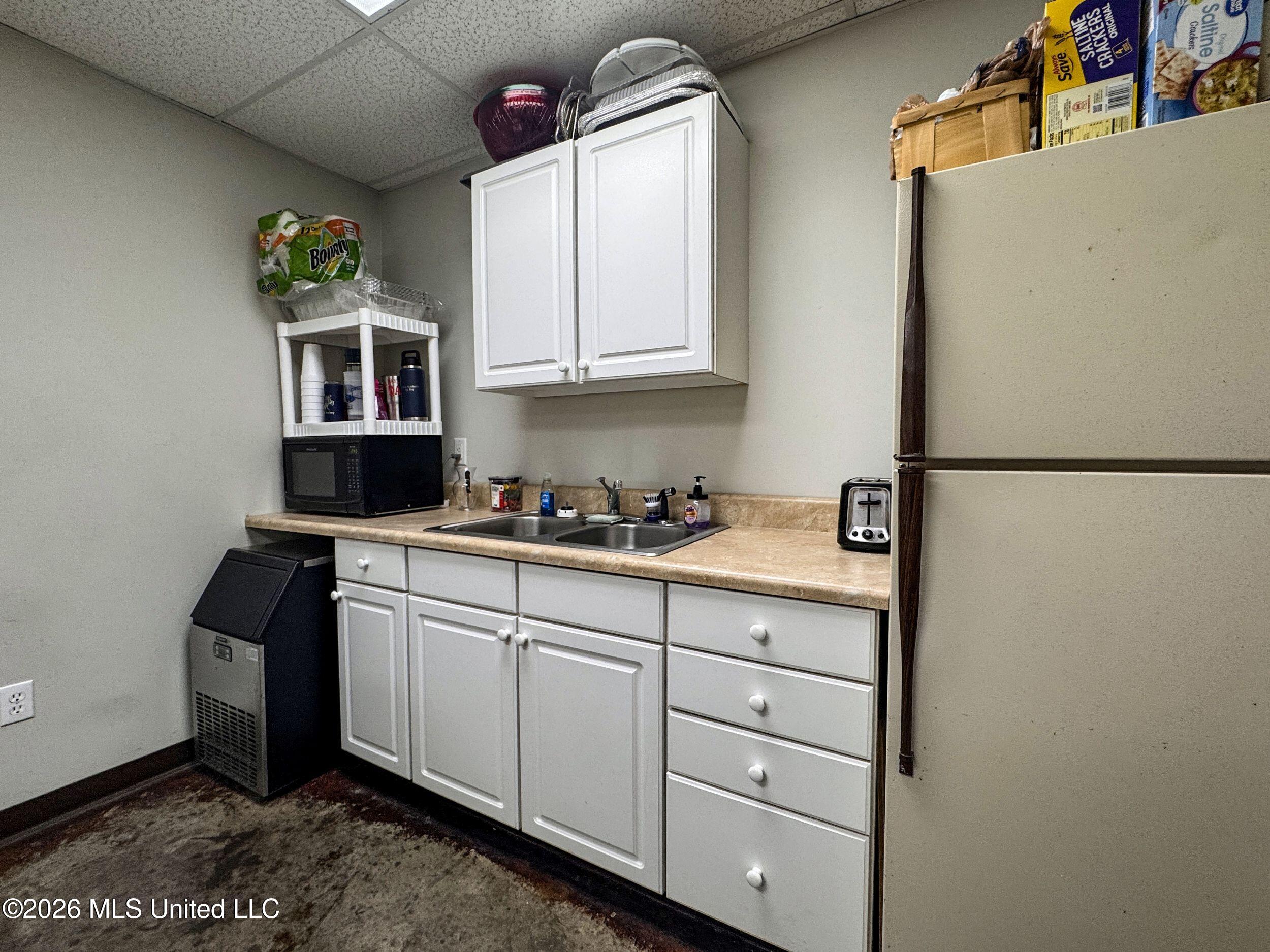 200 Armory Road Property Photo 68