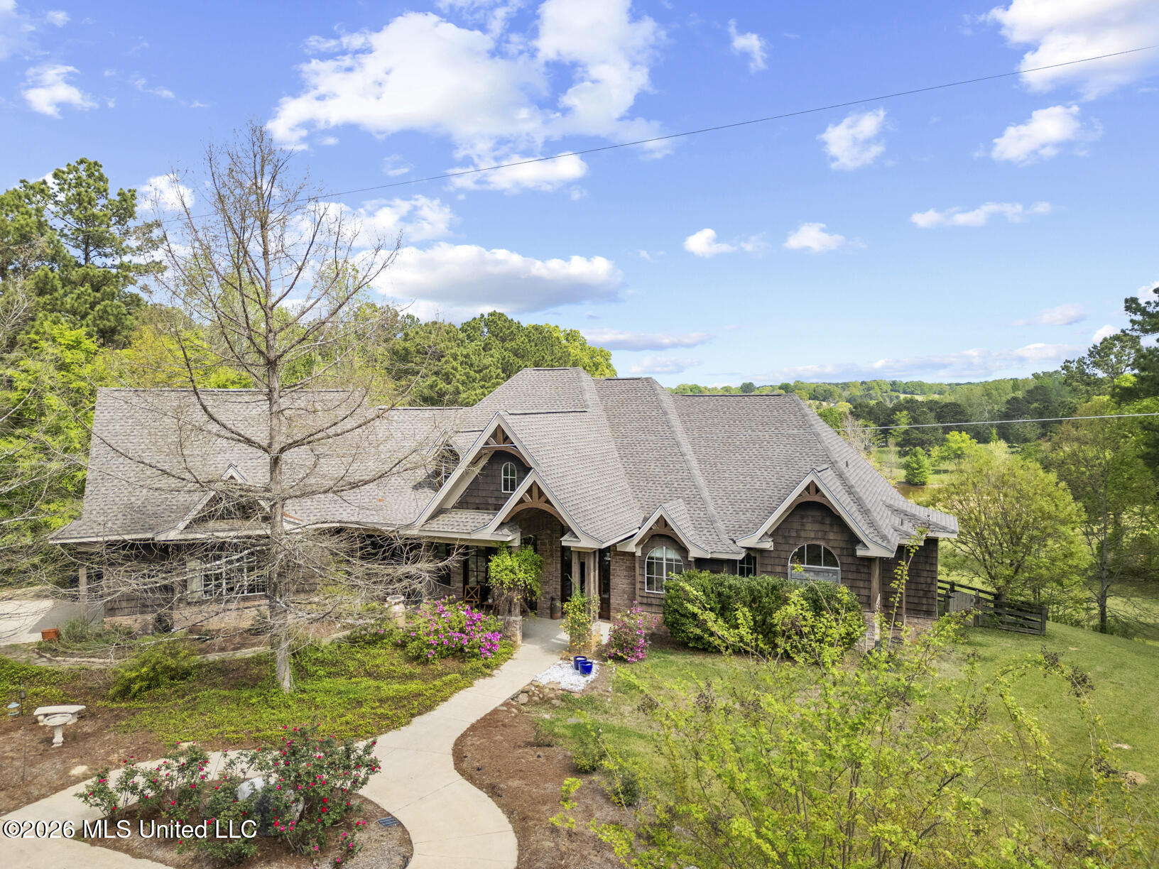 626 Cedar Hill Road Property Photo 3