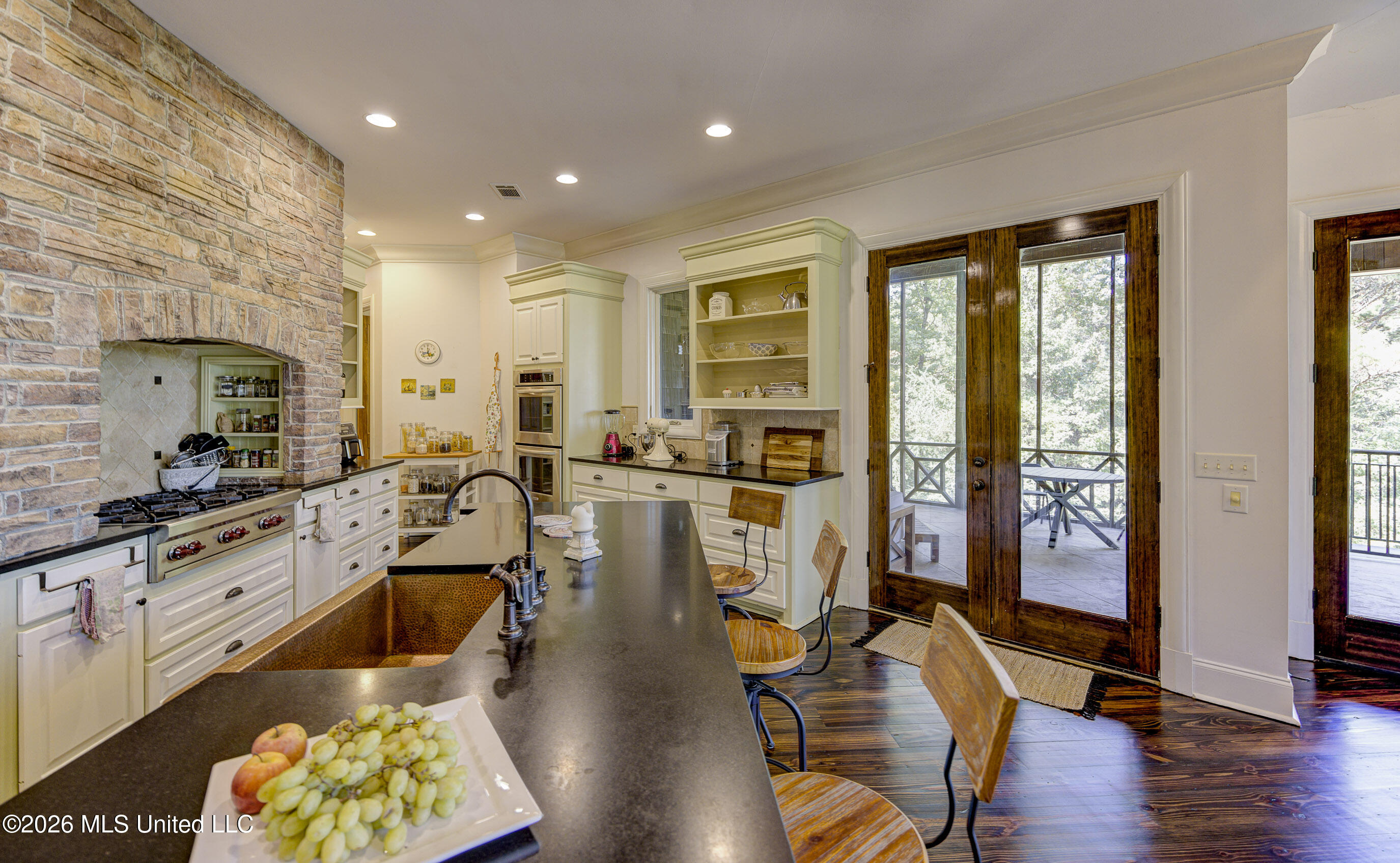 626 Cedar Hill Road Property Photo 12