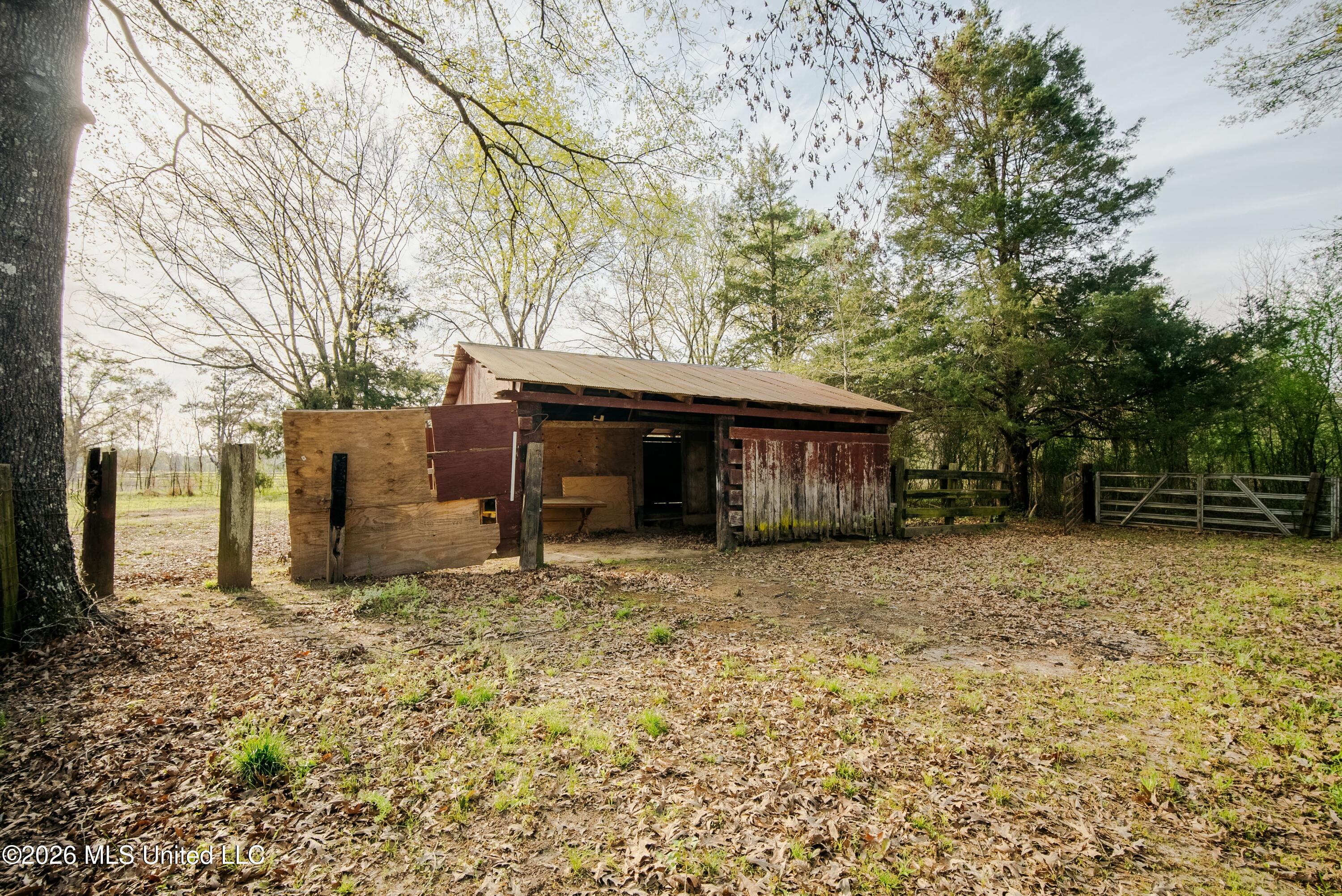 1844 Volley Campbell Road Property Photo 20