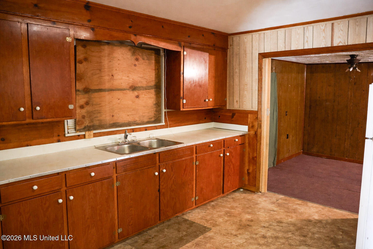 1616 Gibraltar Drive Property Photo 8