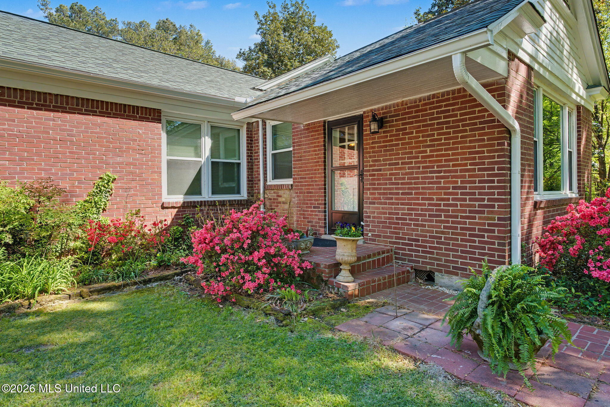 9120 Old Highway 61 Property Photo 15