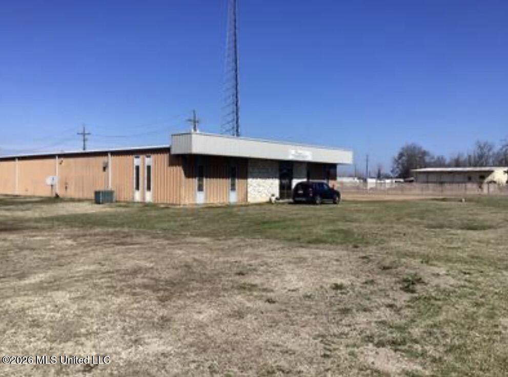 2700 Baldwin Road Property Photo 2