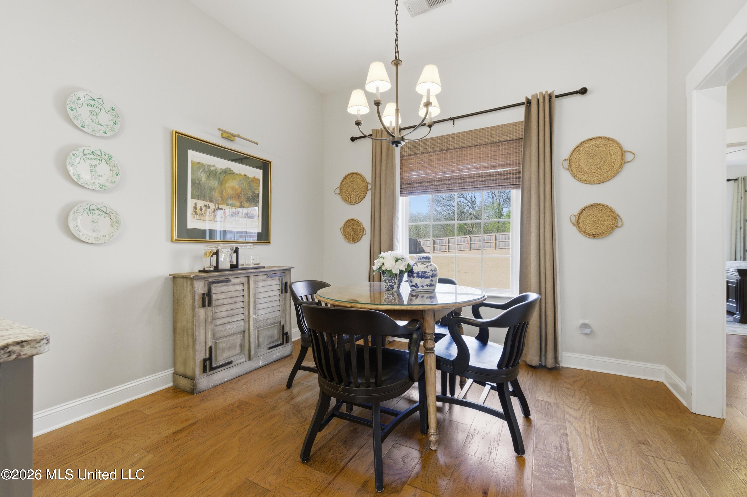 7440 Crosswinds Boulevard Property Photo 11