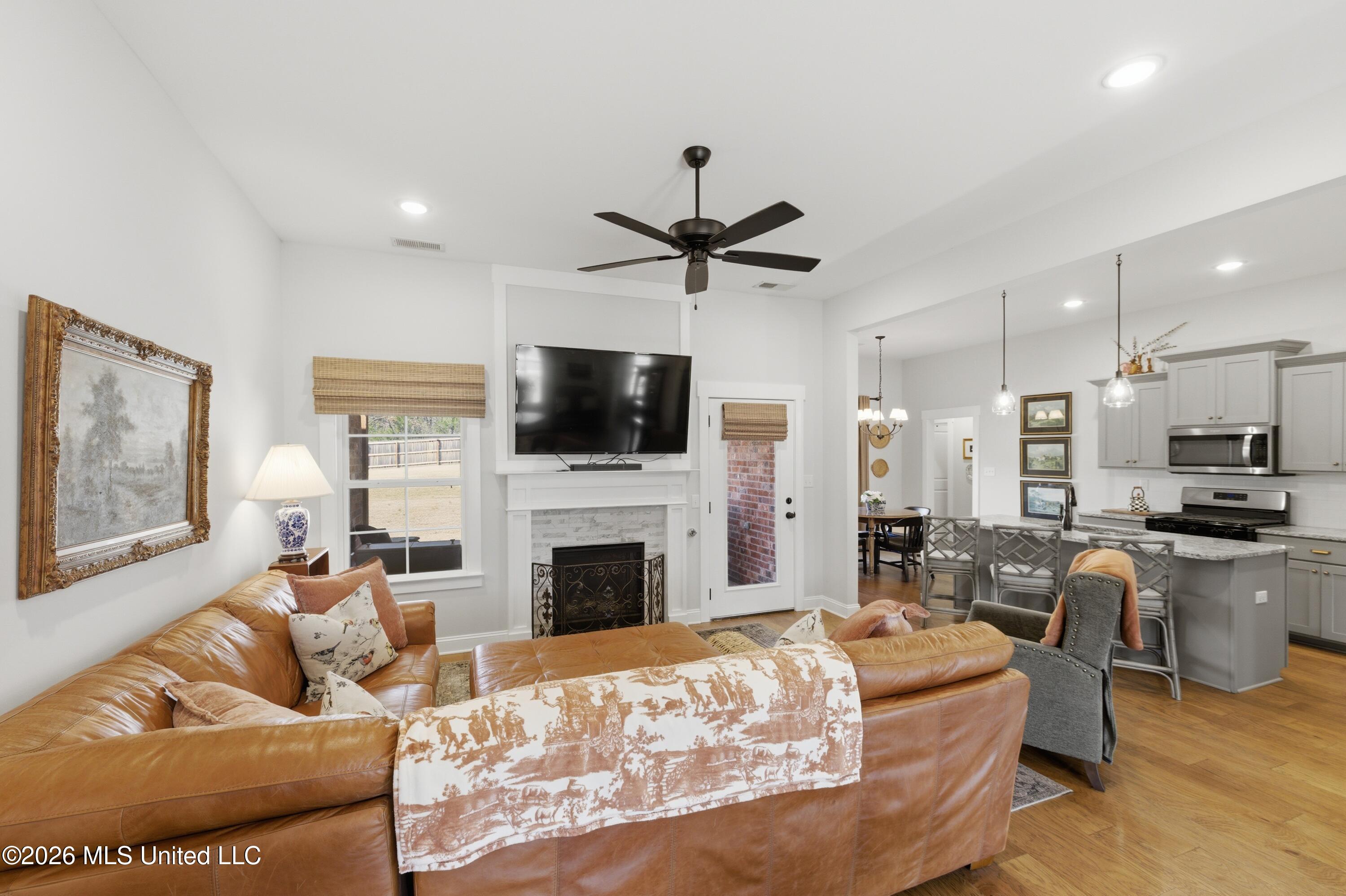 7440 Crosswinds Boulevard Property Photo 14