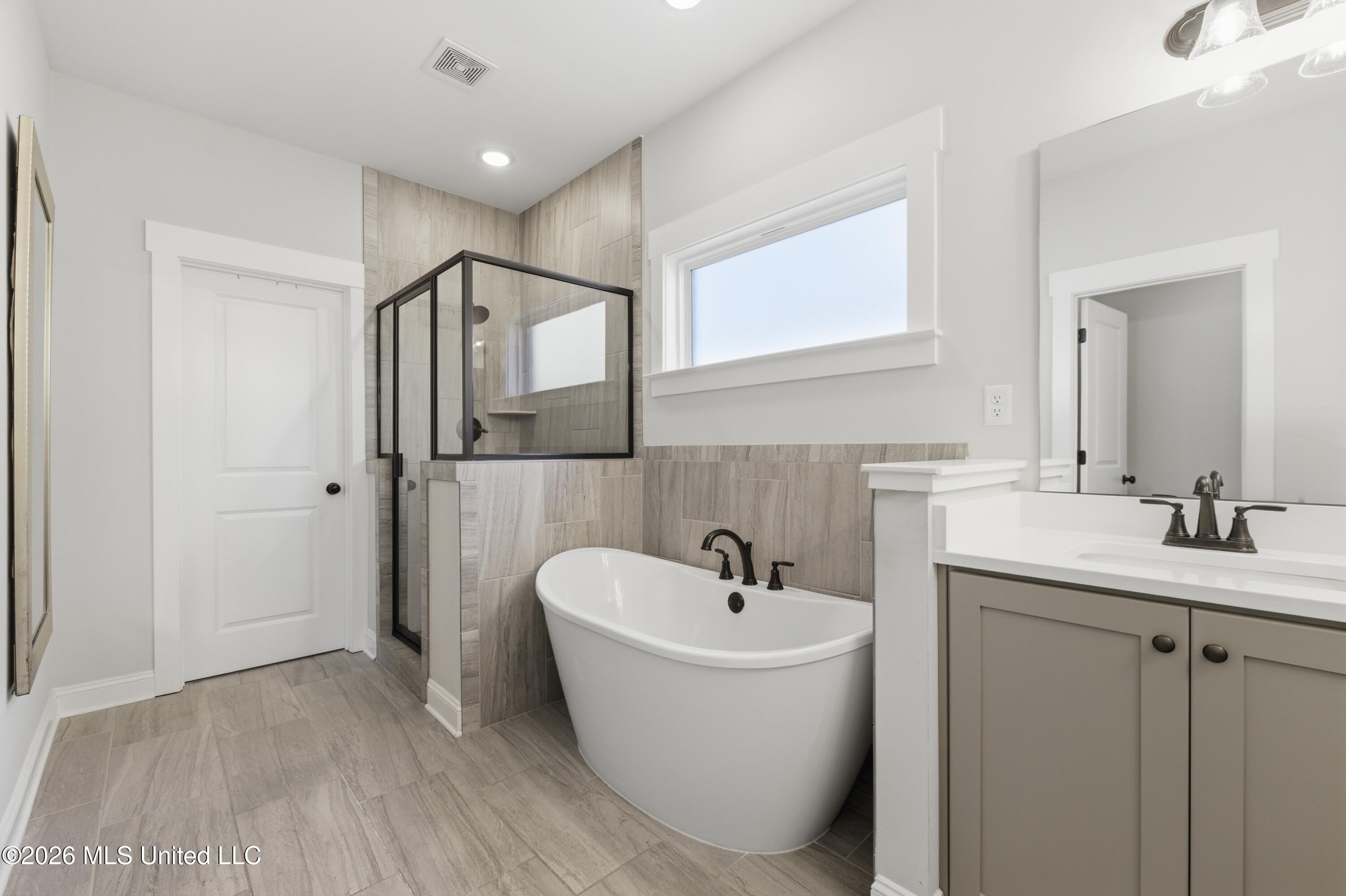 7440 Crosswinds Boulevard Property Photo 22