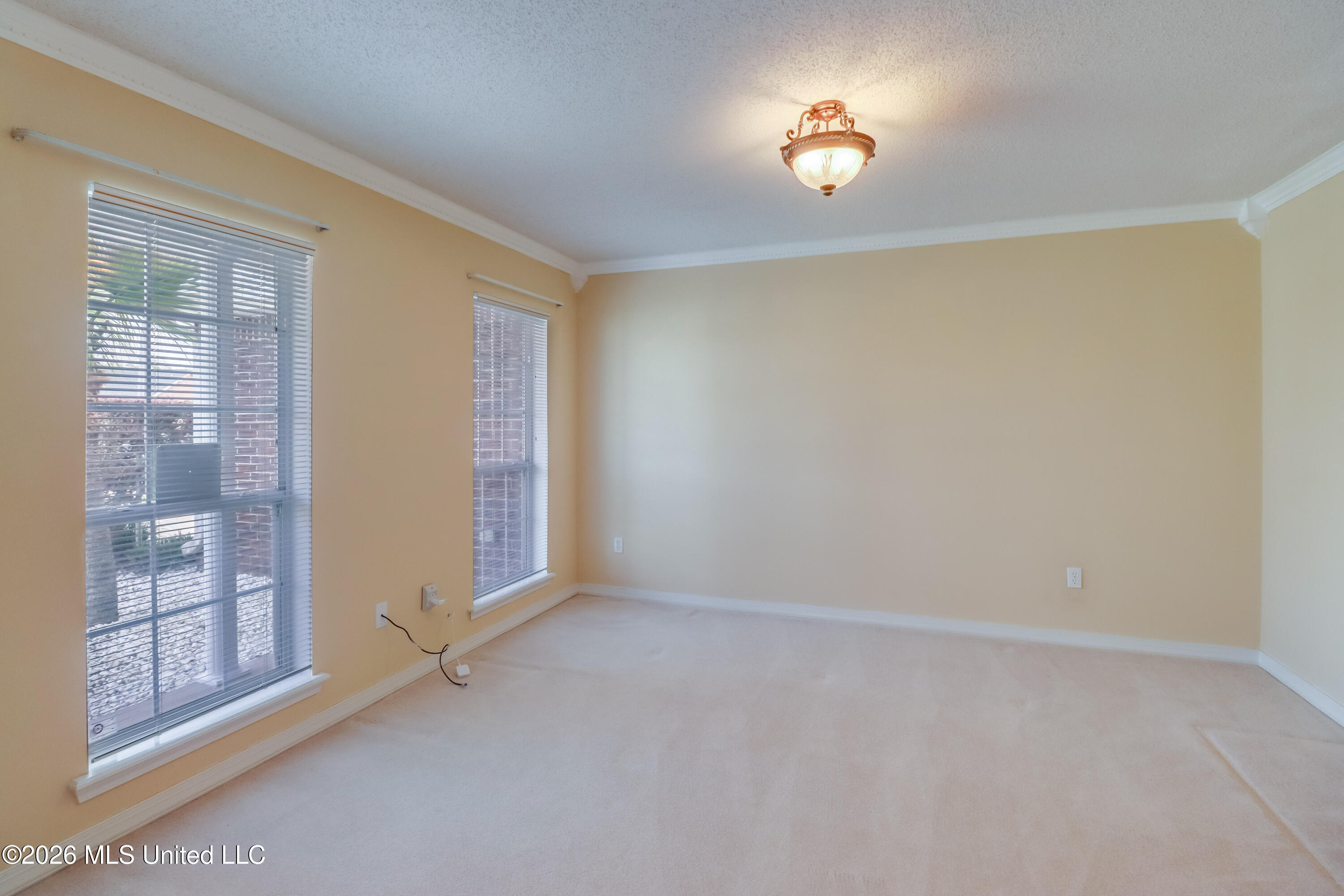 2071 Stone Bridge Drive Property Photo 14