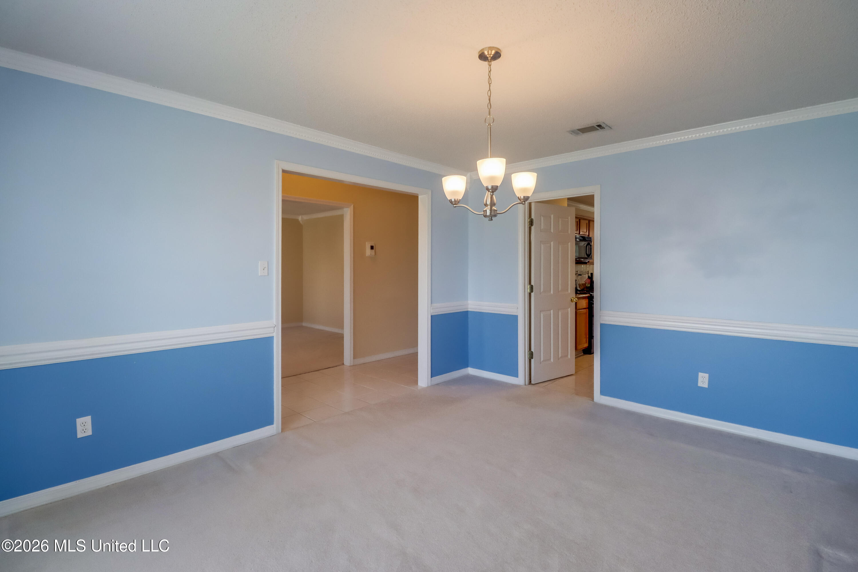 2071 Stone Bridge Drive Property Photo 16