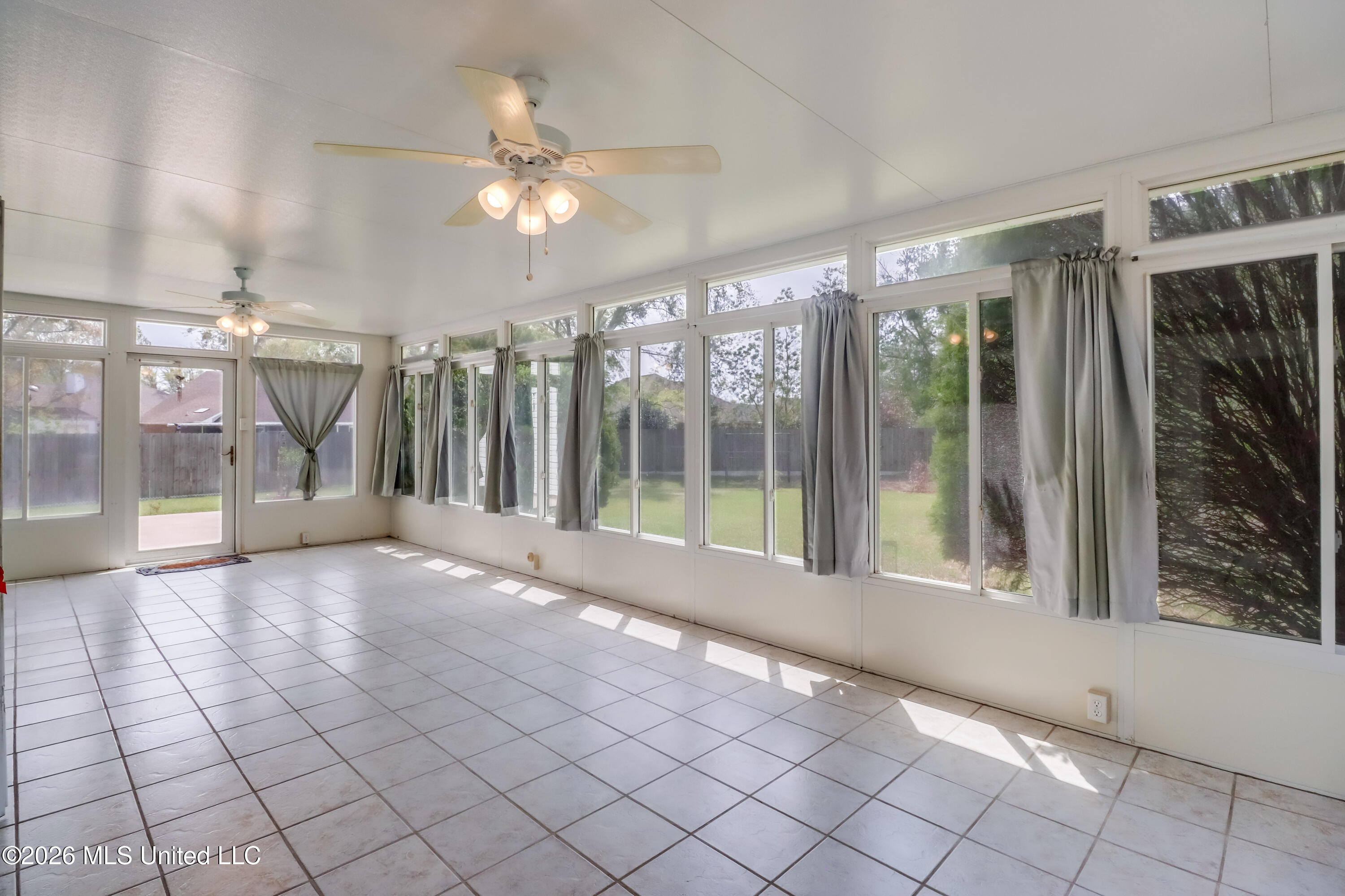 2071 Stone Bridge Drive Property Photo 17