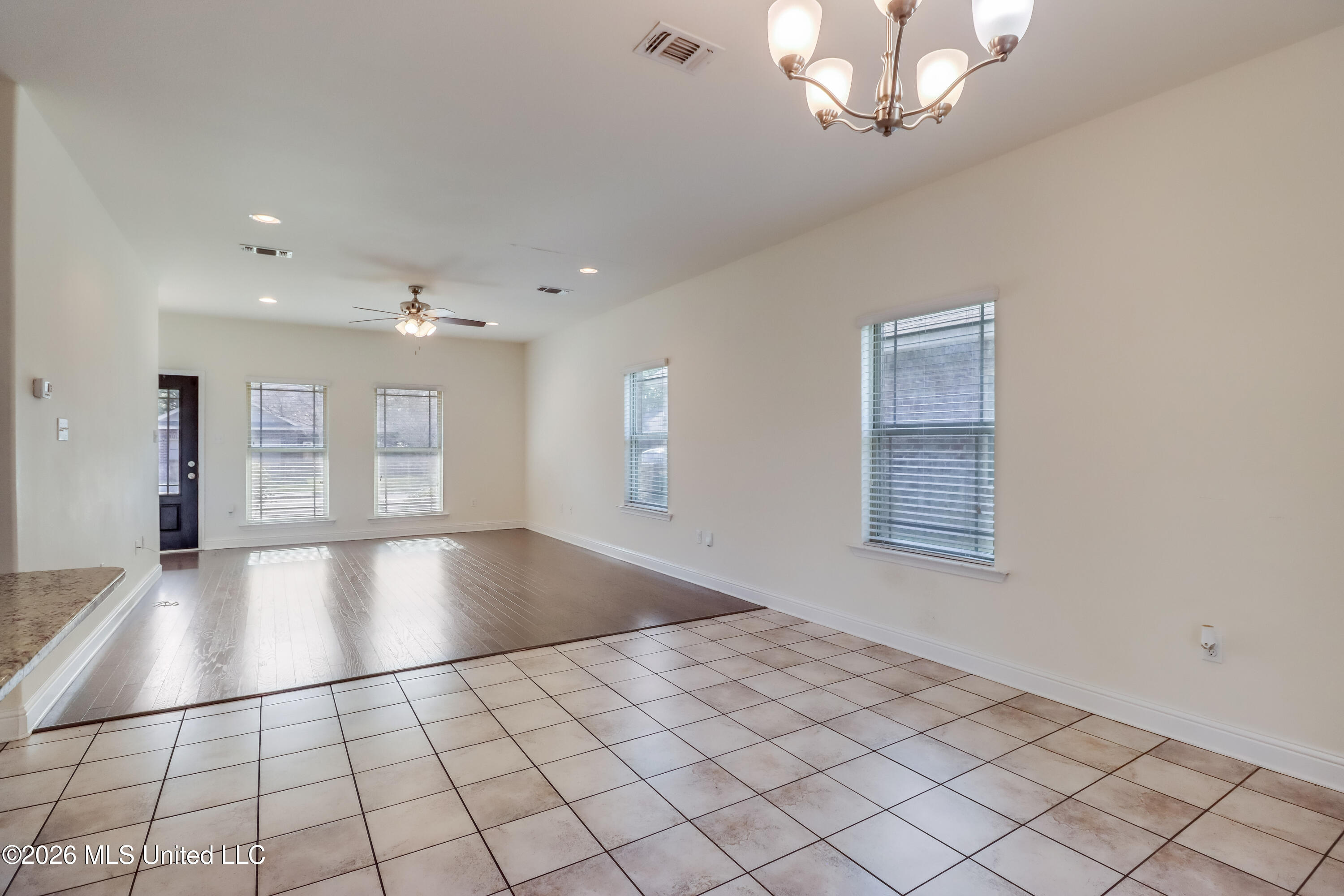 3776 River Trace Drive Property Photo 8