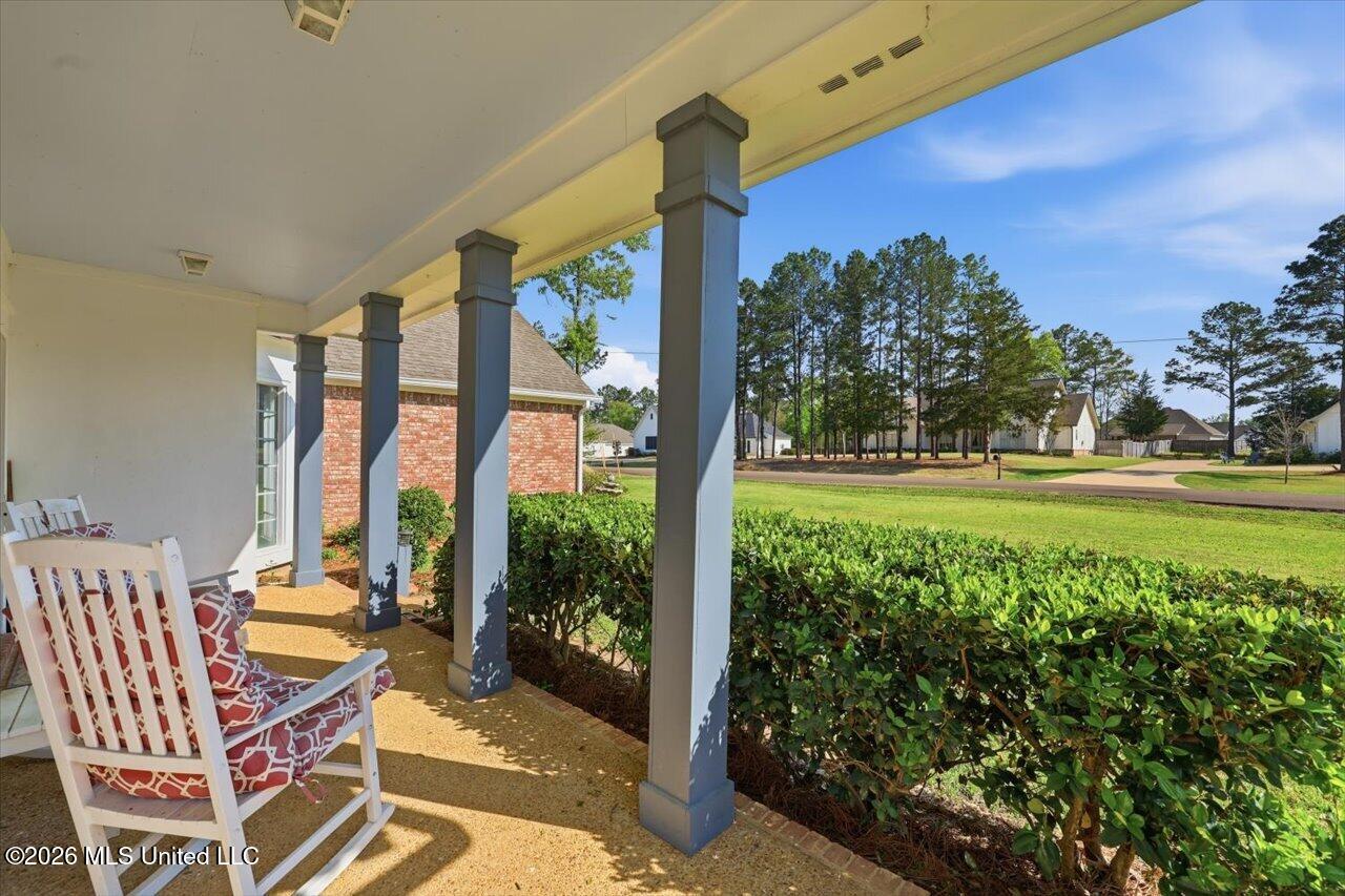 150 Lake Ridge Drive Property Photo 6