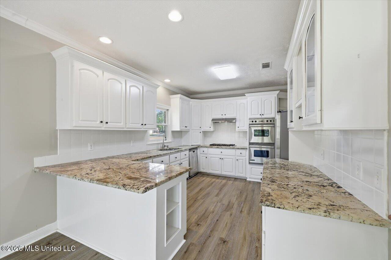 150 Lake Ridge Drive Property Photo 13