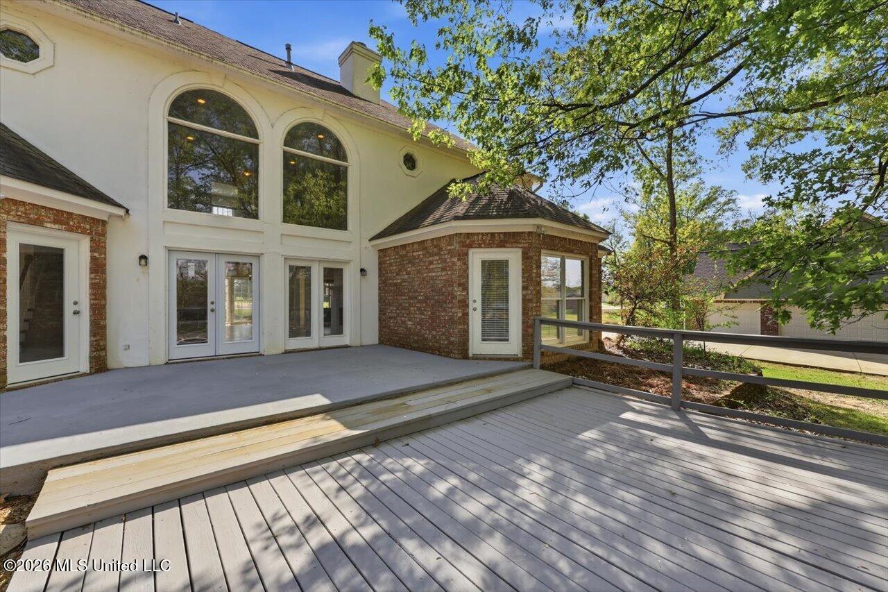 150 Lake Ridge Drive Property Photo 39