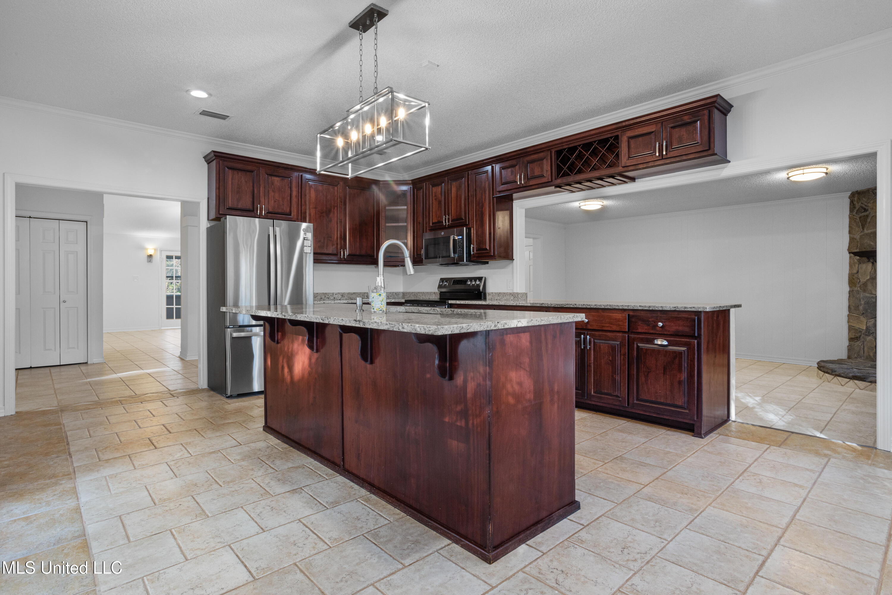 5808 Ridge Road Property Photo 10